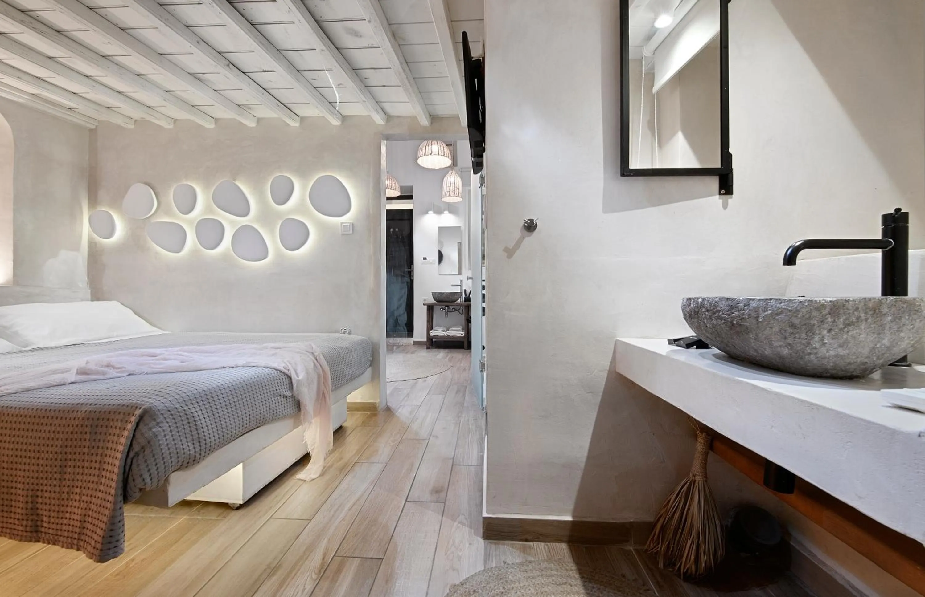 Bed in Little Venice Suites