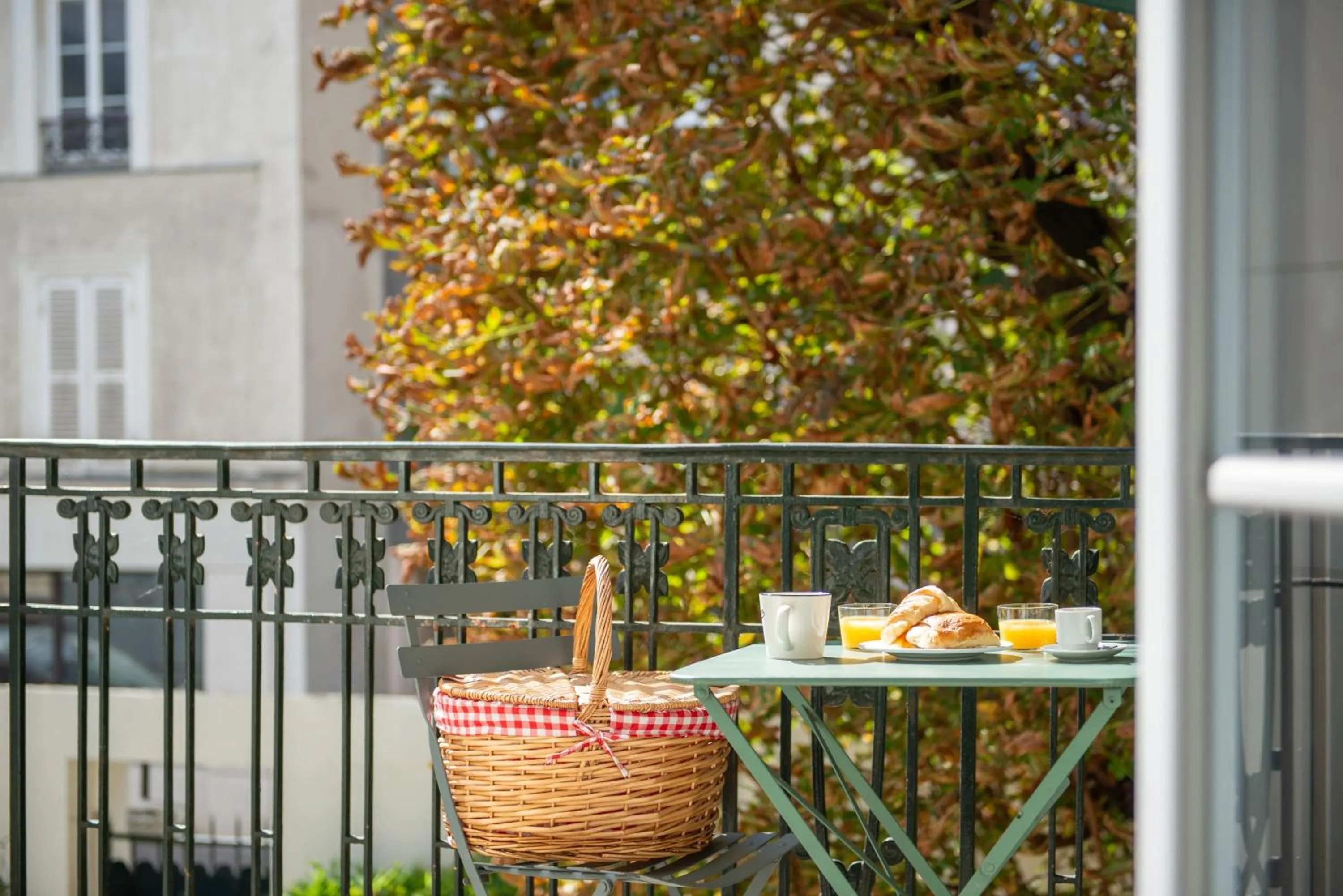 Balcony/Terrace in Hôtel Helzear Montparnasse
