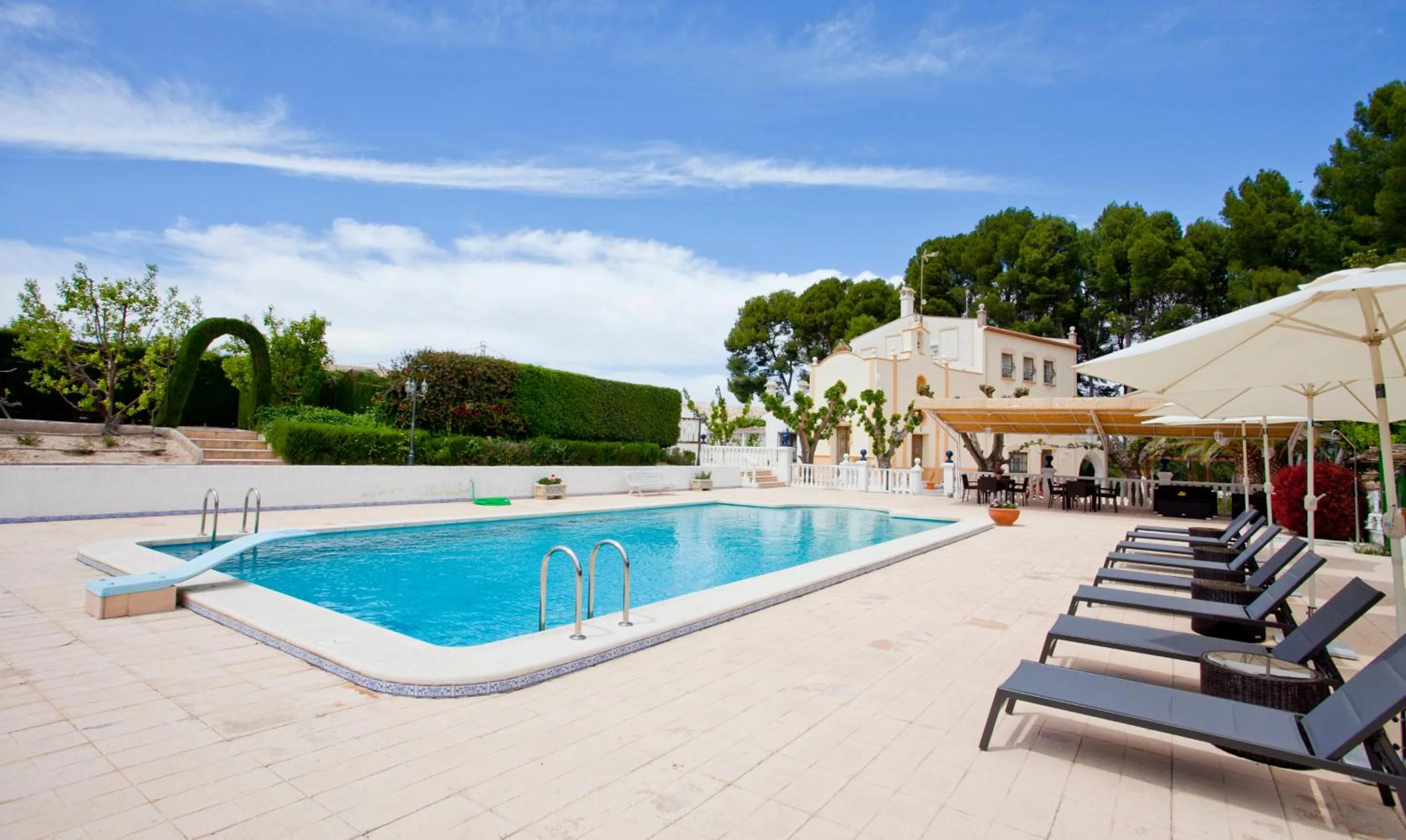 Swimming pool in Casa de La Campana