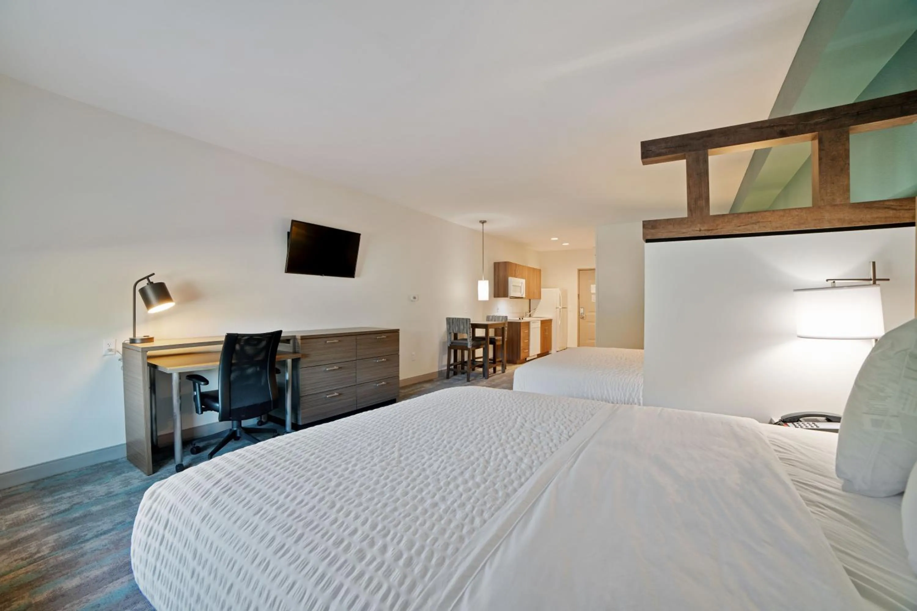 Bed in Extended Stay America Premier Suites - Greenville - Woodruff Road