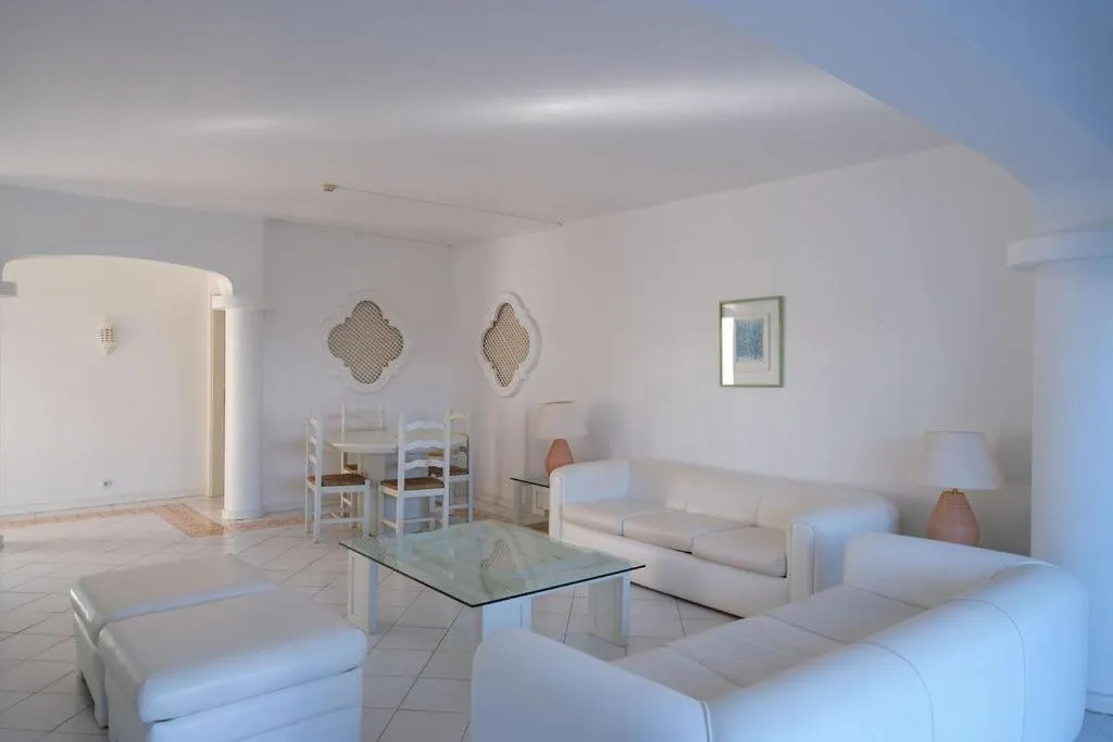 Aldeamento Turistico da Prainha