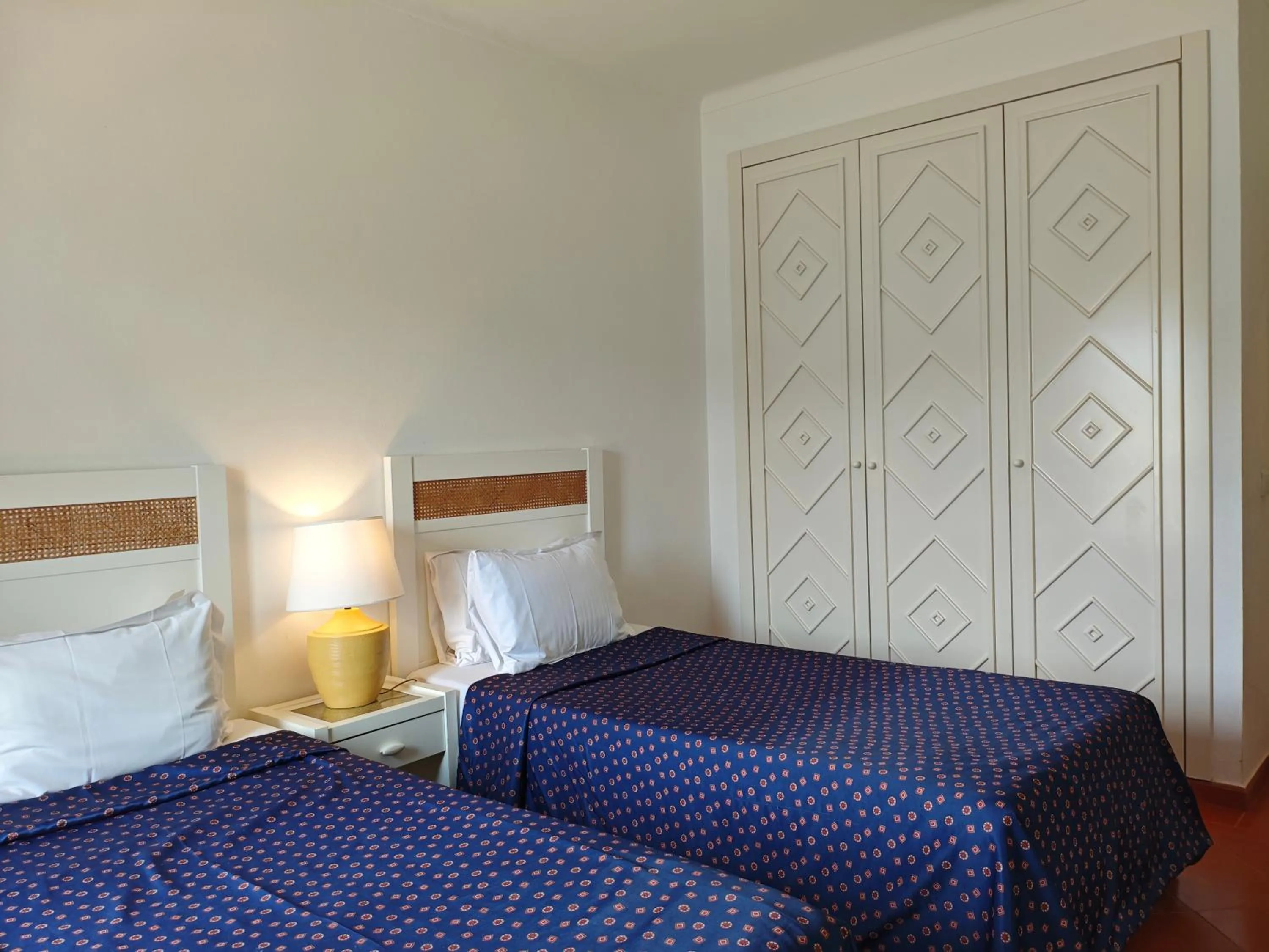 Bed in Aldeamento Turistico da Prainha