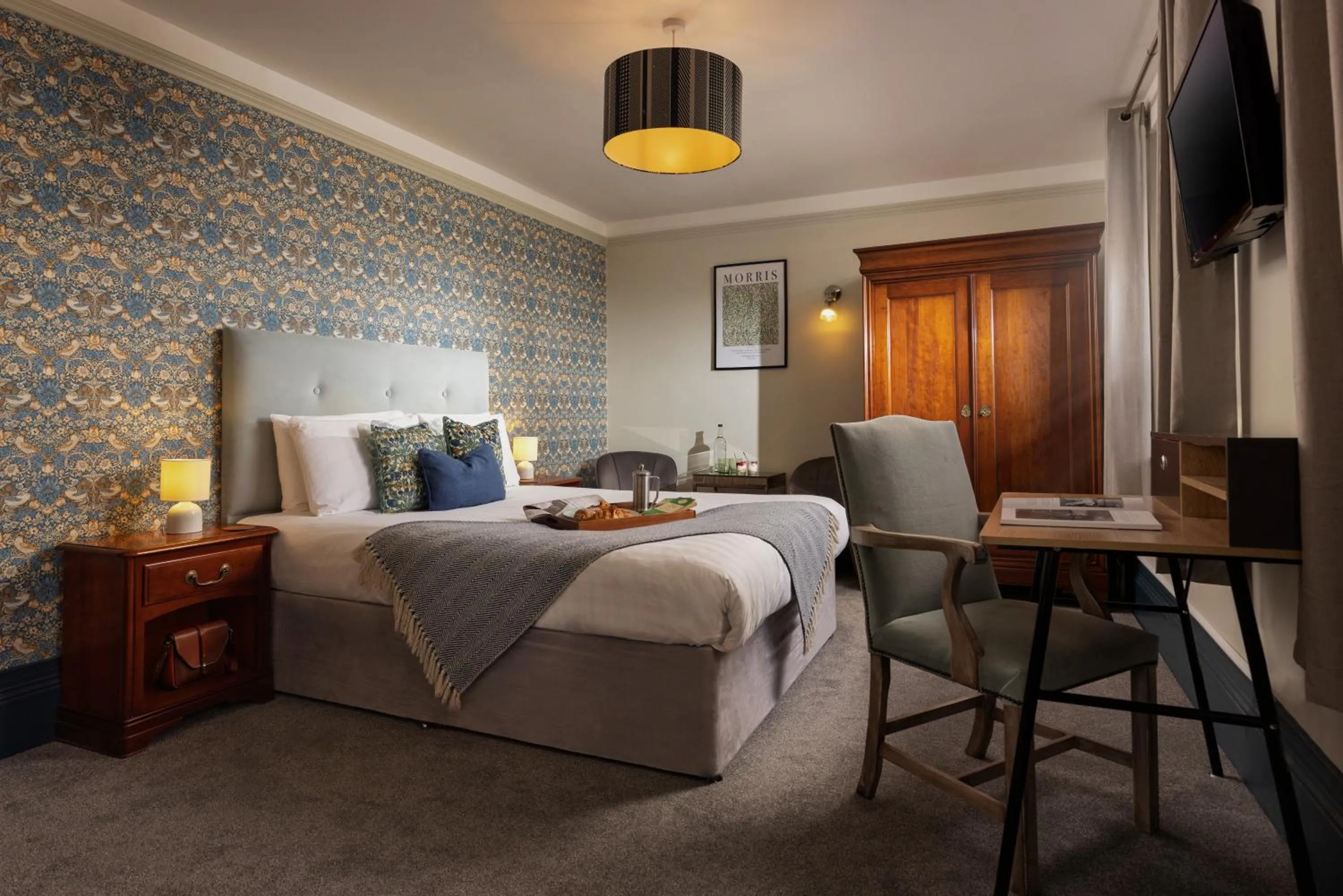 Bedroom, Bed in The Alverton