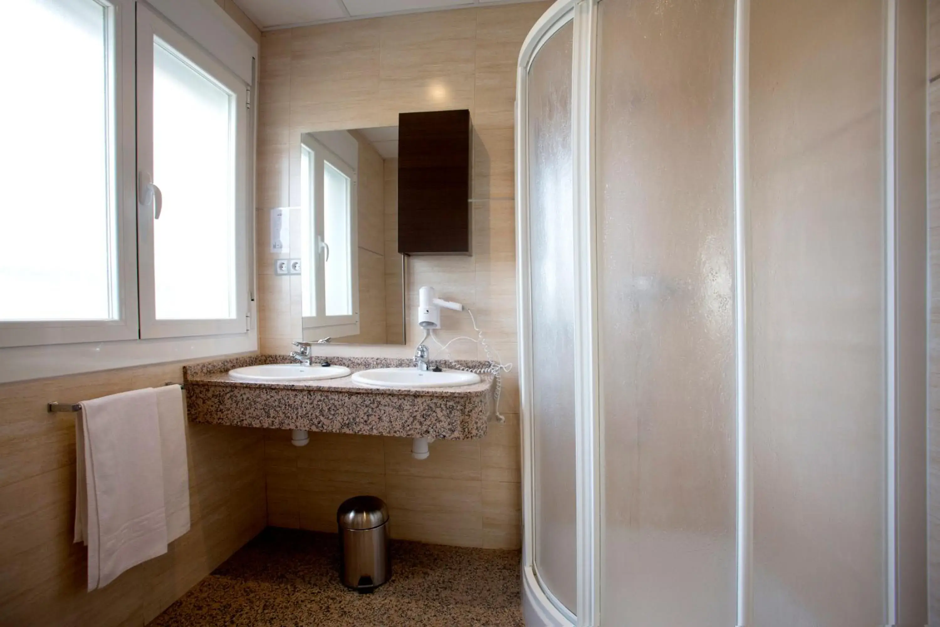 Superior Double Room - single occupancy in Hotel Marivella Superior Double Room - single occupancy in Hotel Marivella