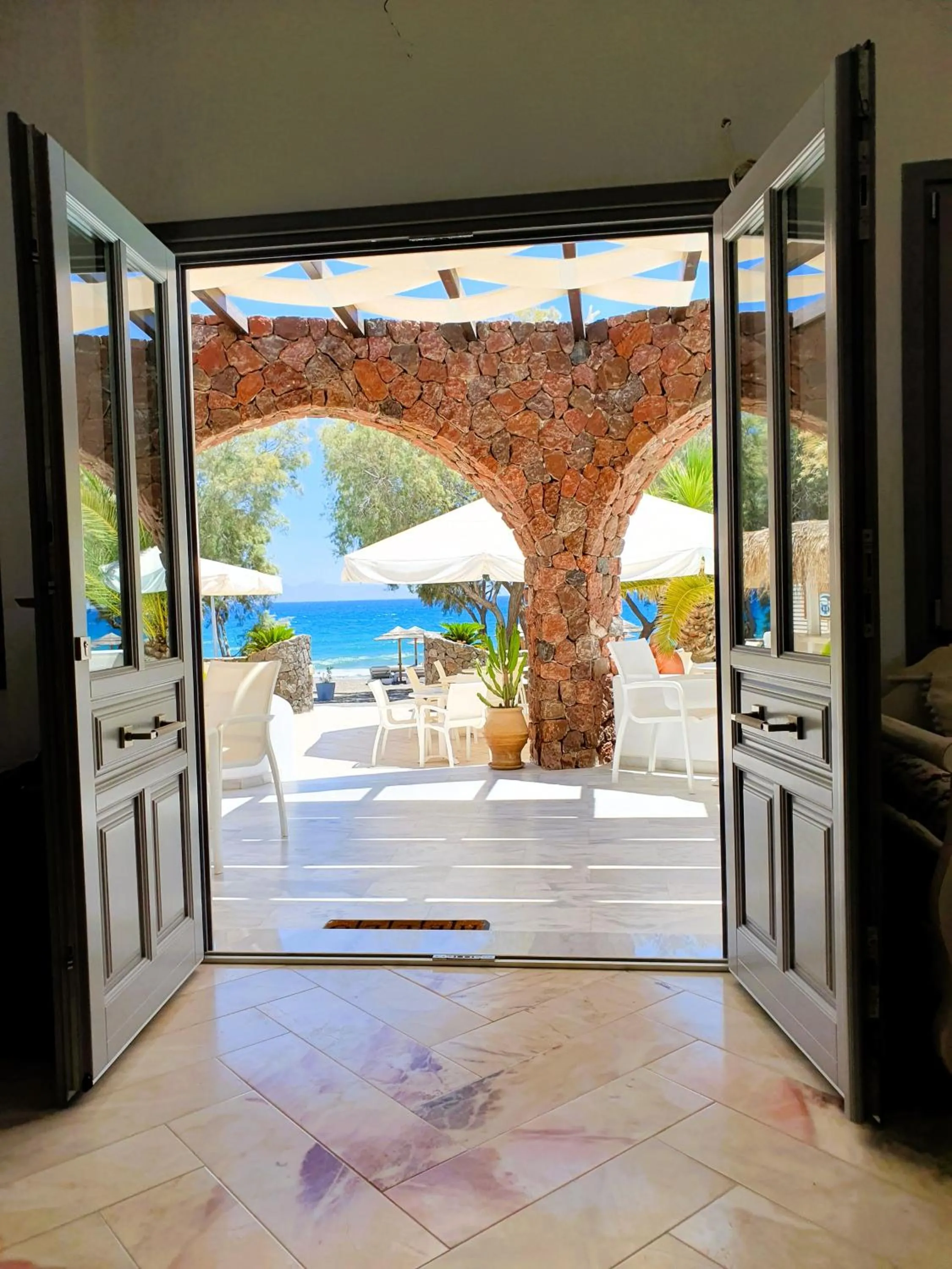 Arion Bay Hotel Santorini