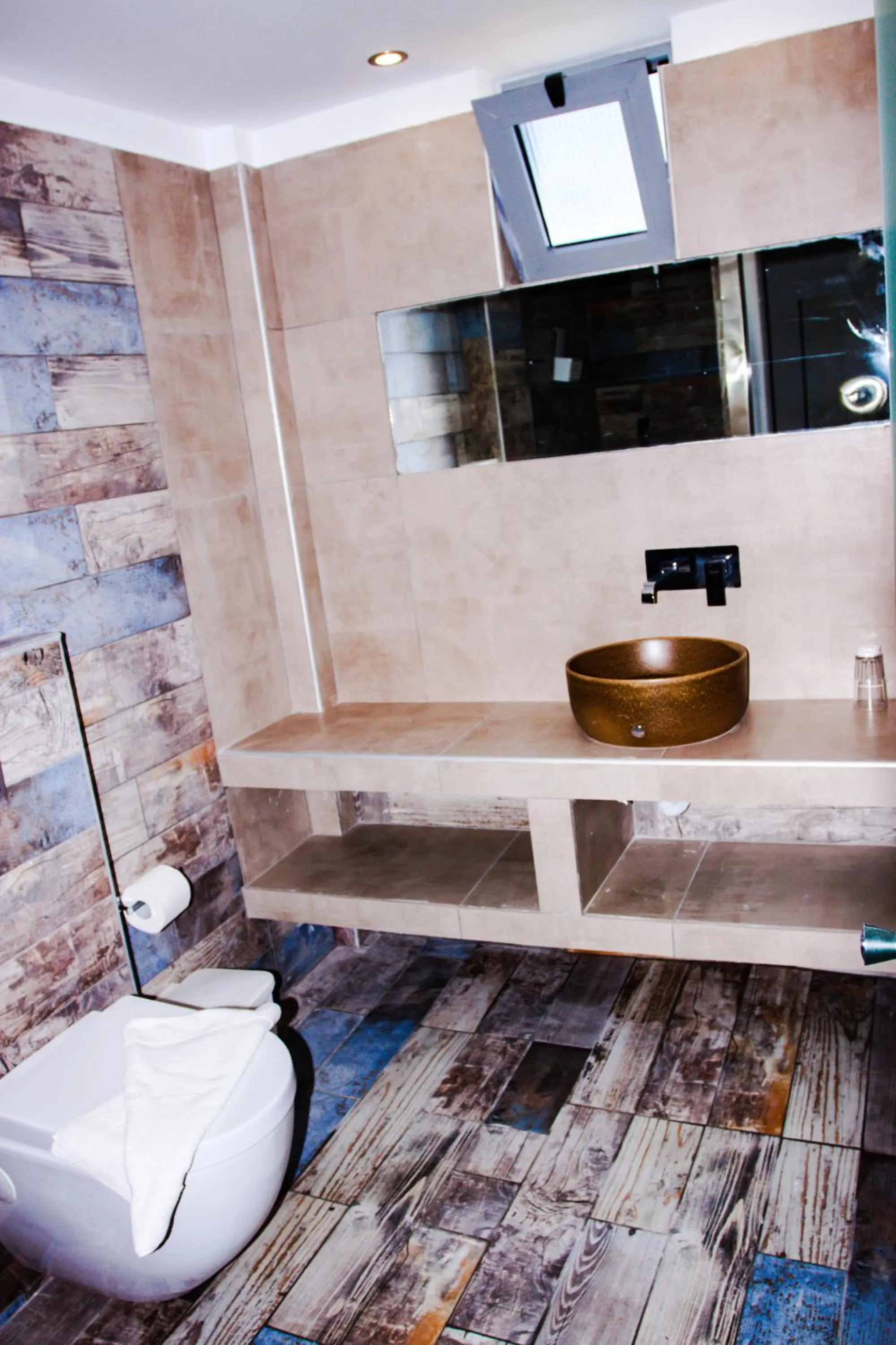 Bathroom in Sunshine Hotel Tigaki