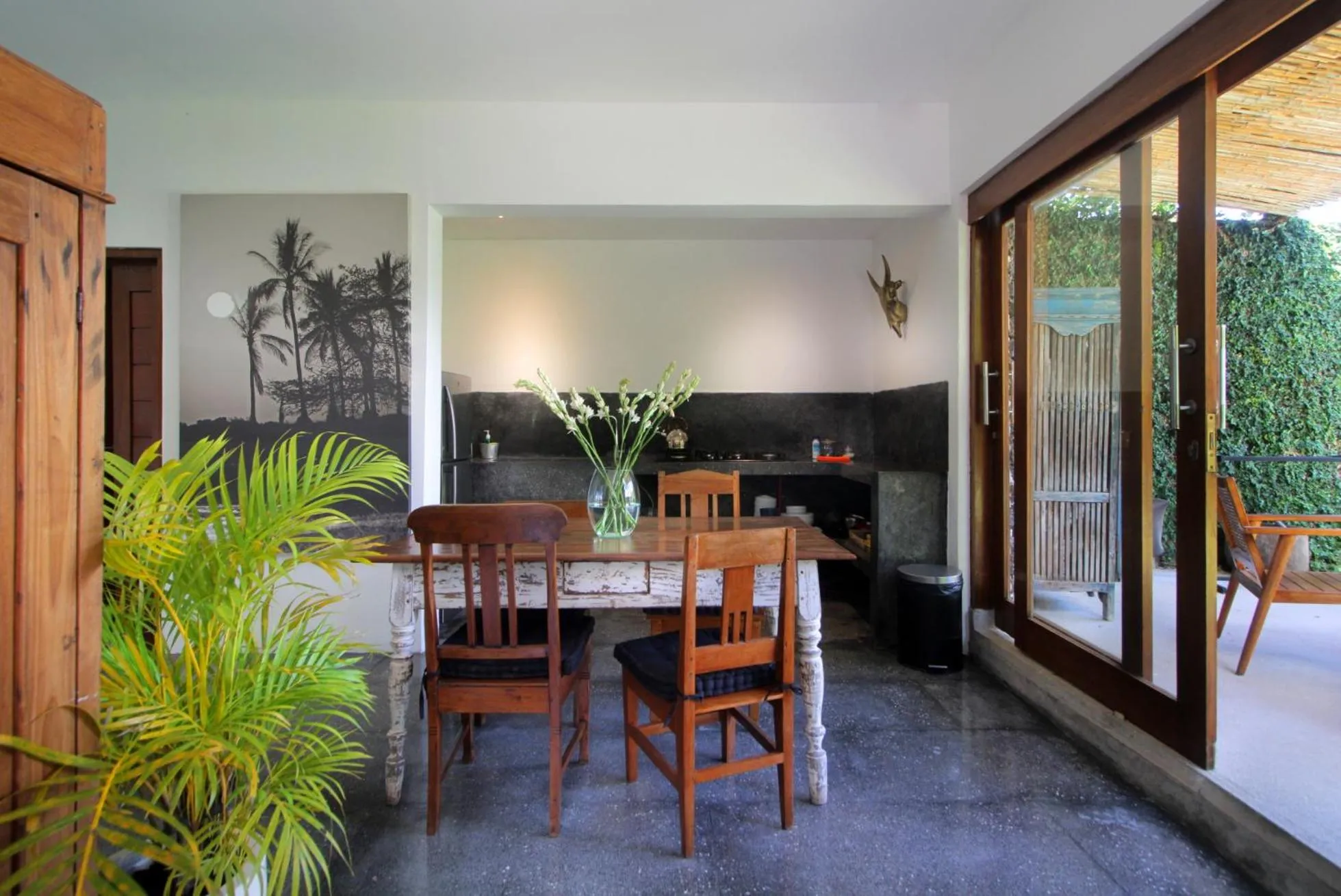 Kitchen or kitchenette in The Apartments Canggu