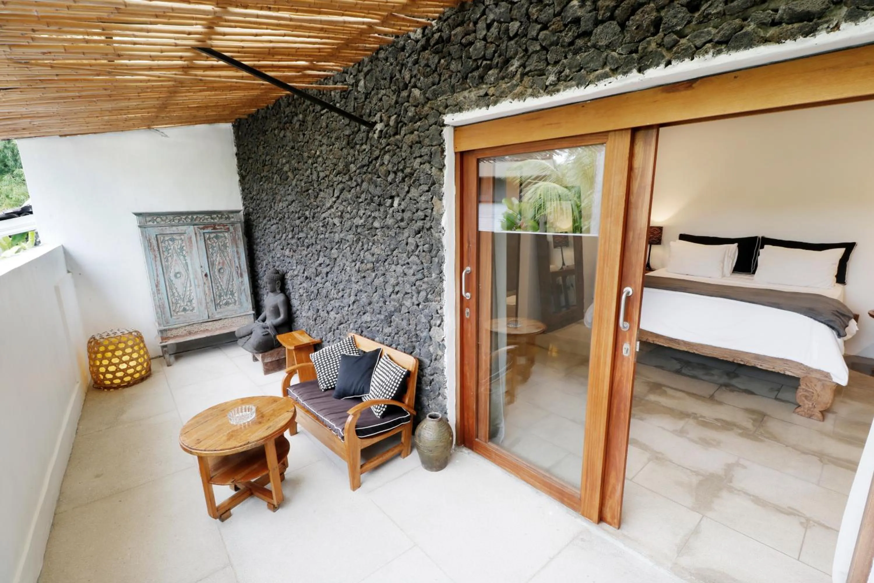 Balcony/Terrace, Bed in The Apartments Canggu