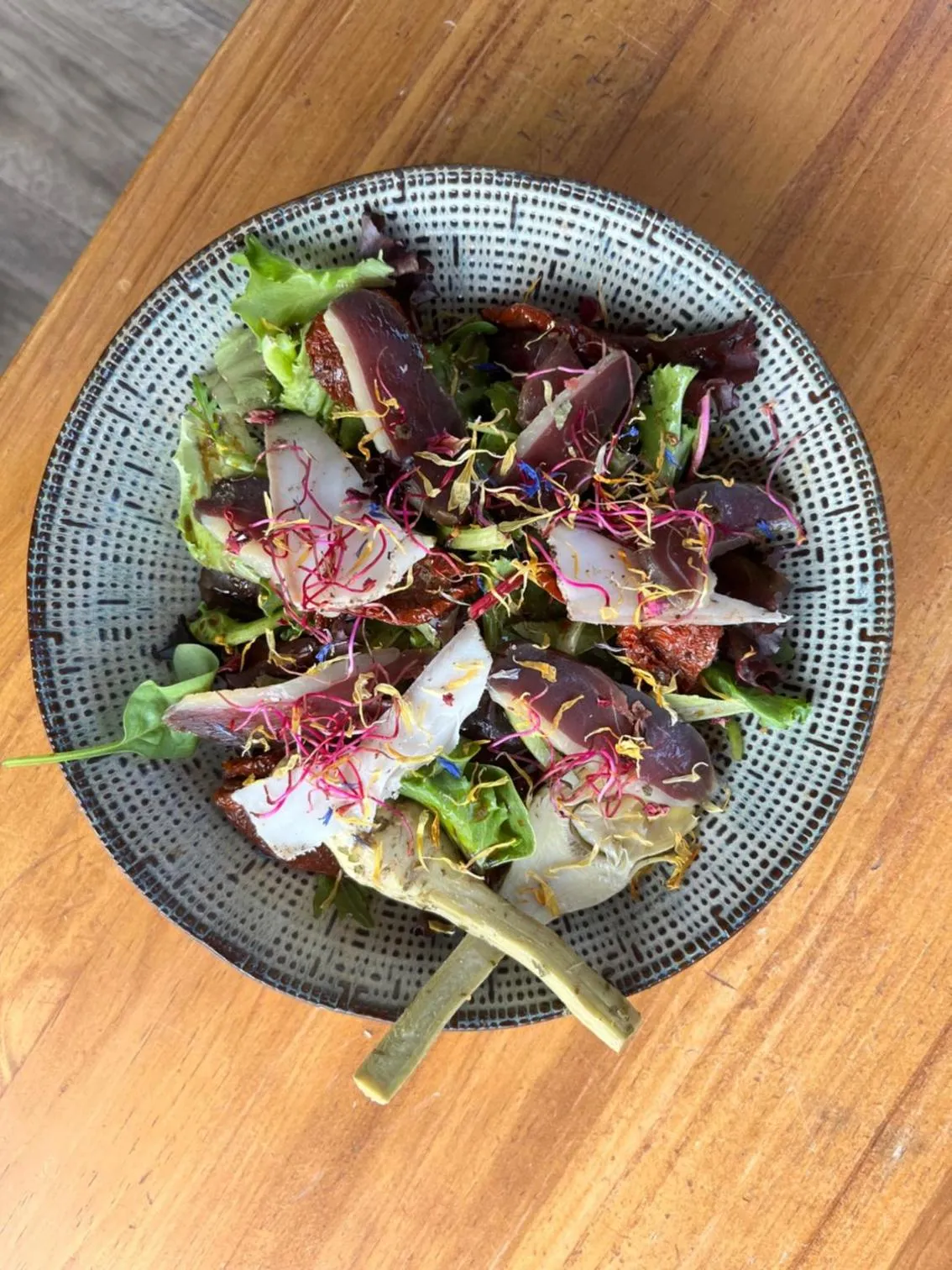 Restaurant/places to eat in Le Belvedere