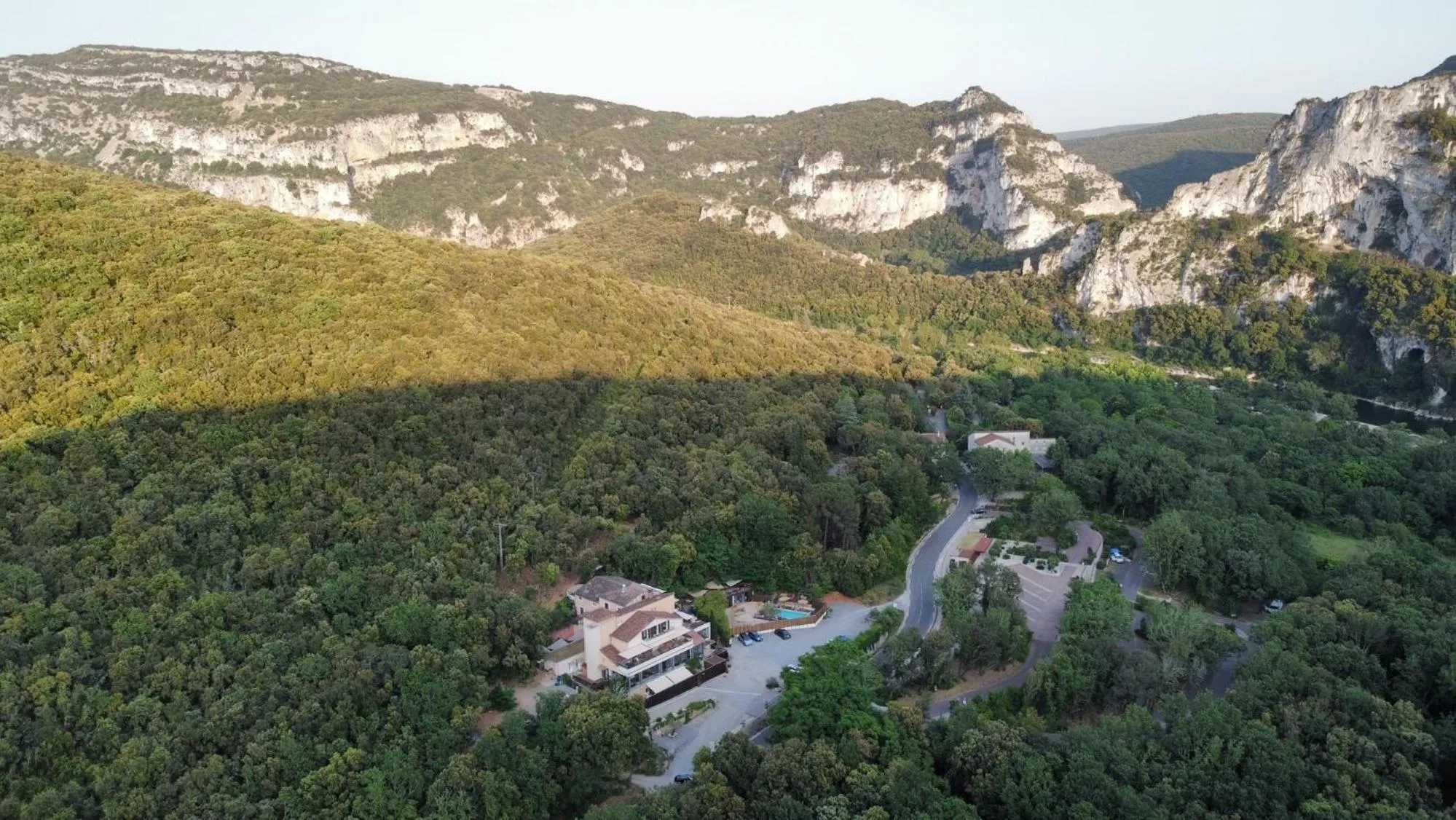 Property building in Le Belvedere