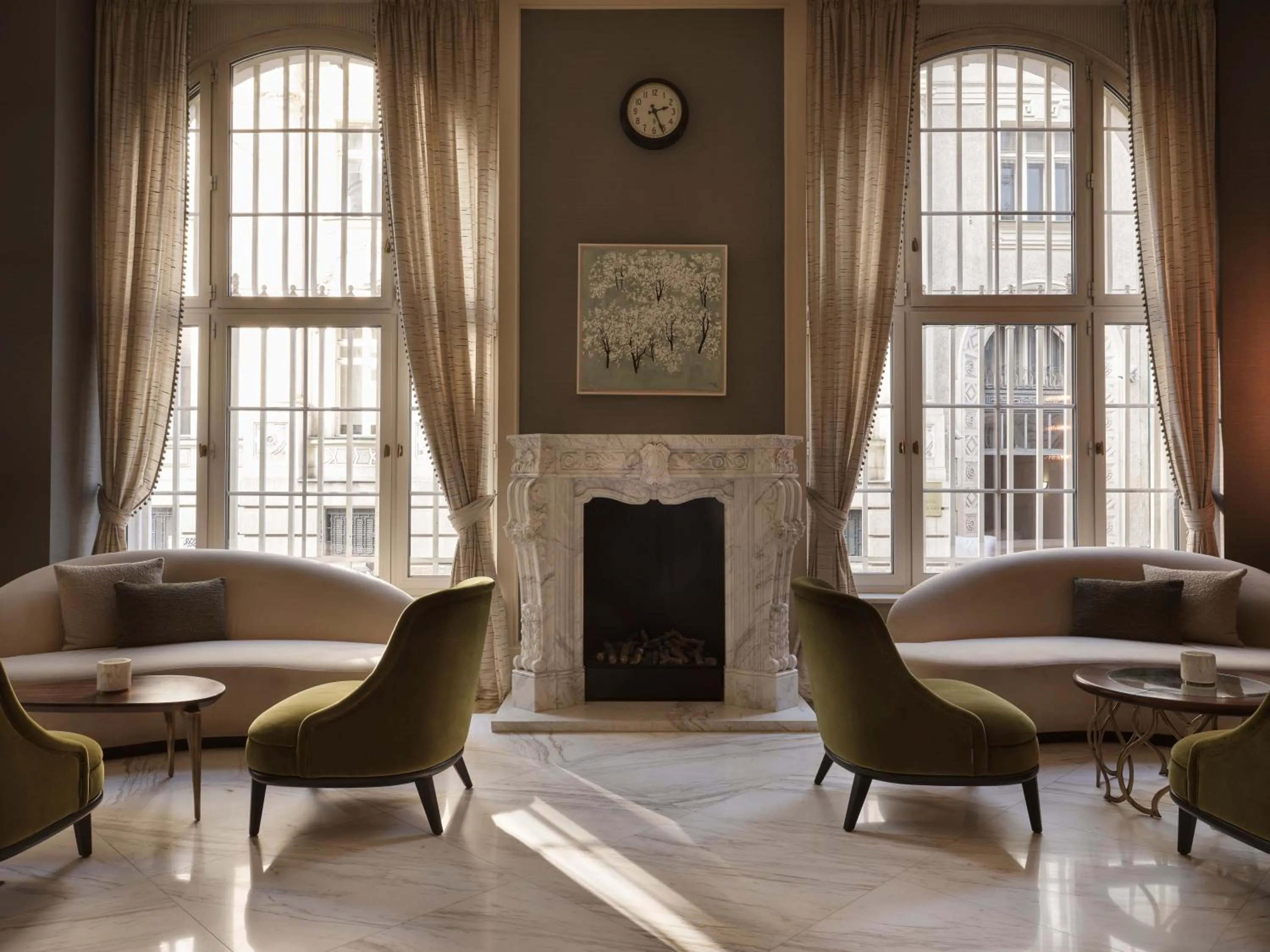 Seating area in Hotel Capital