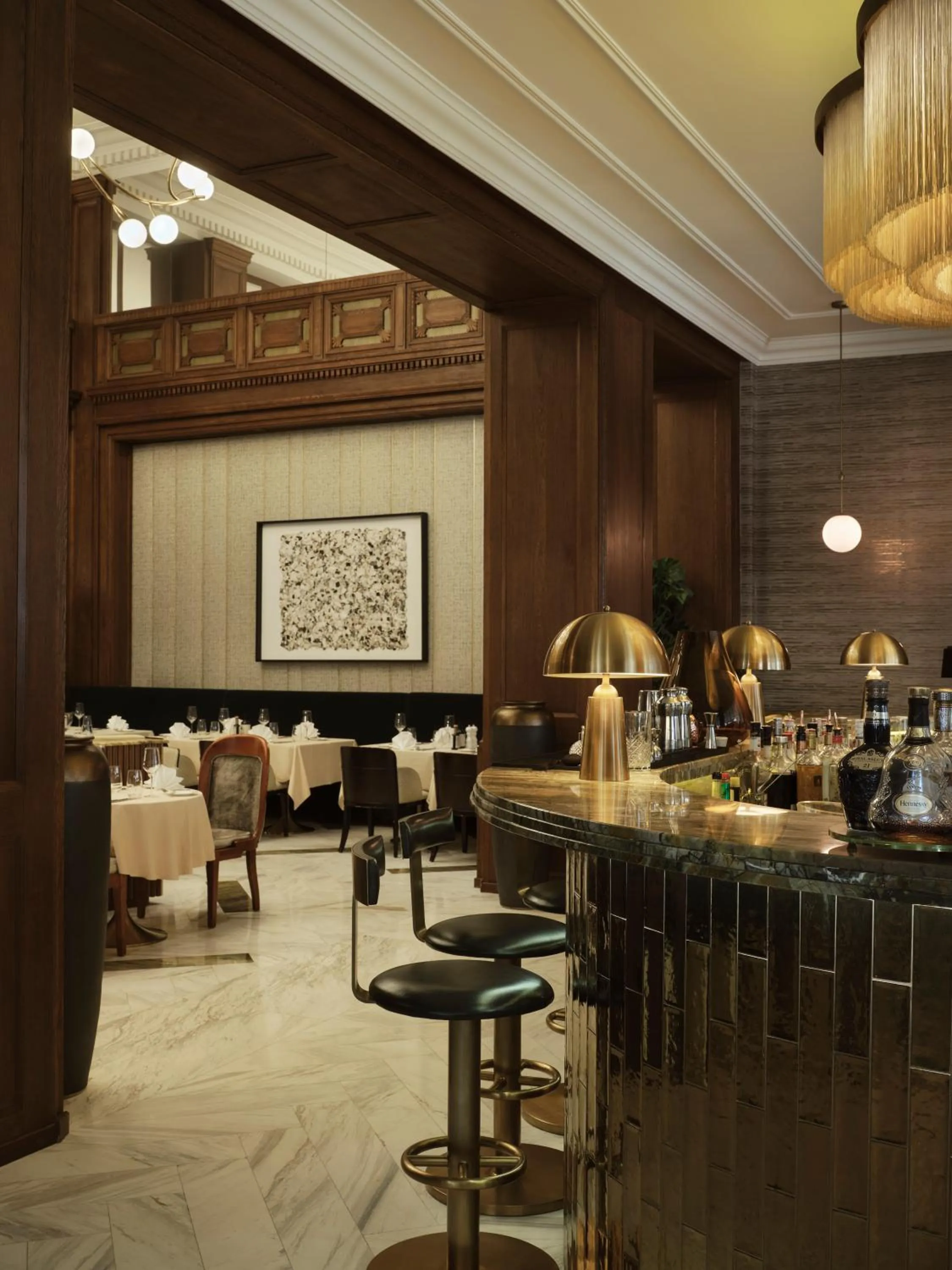 Restaurant/places to eat in Hotel Capital