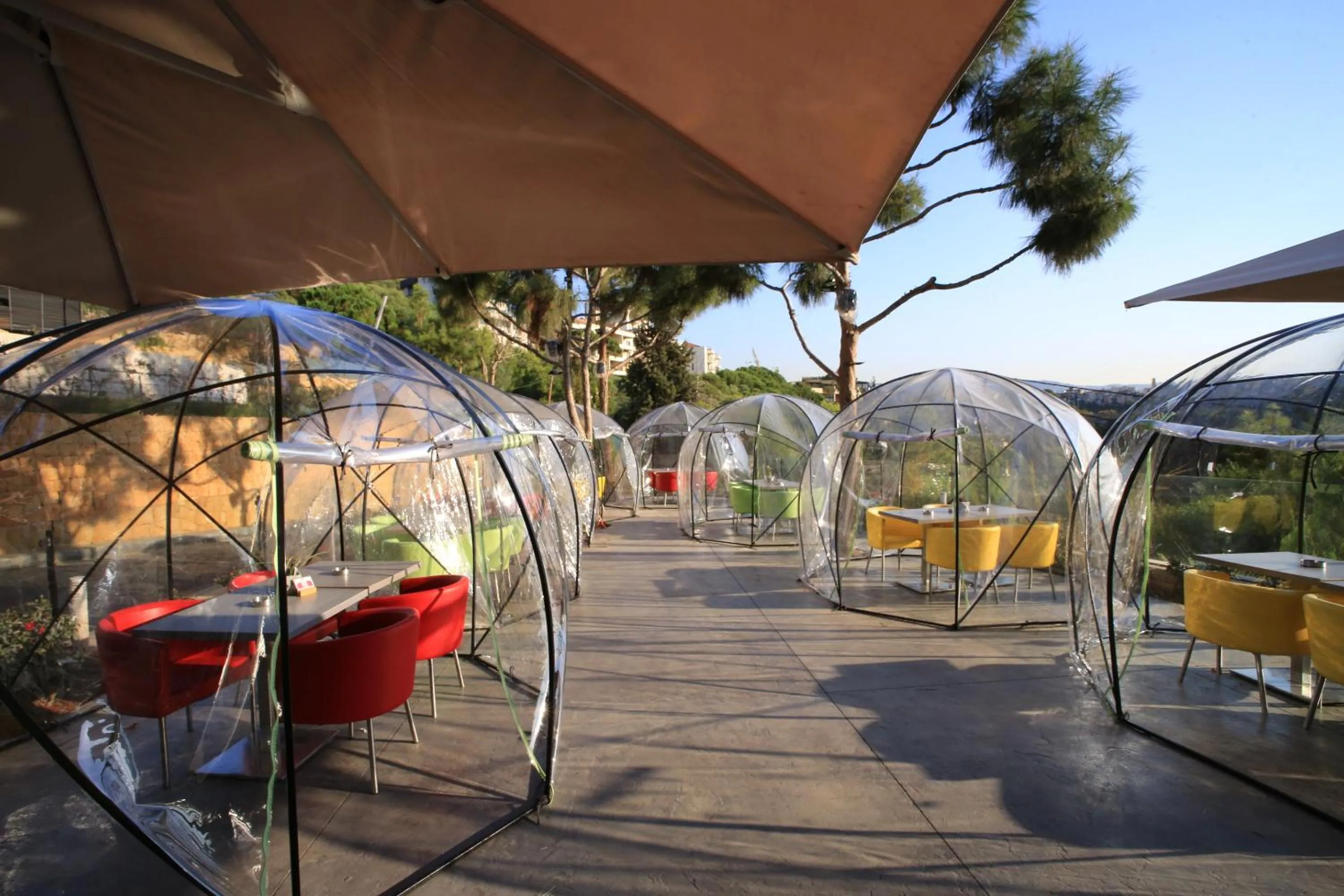 Patio in The Ray Hotel and Studios