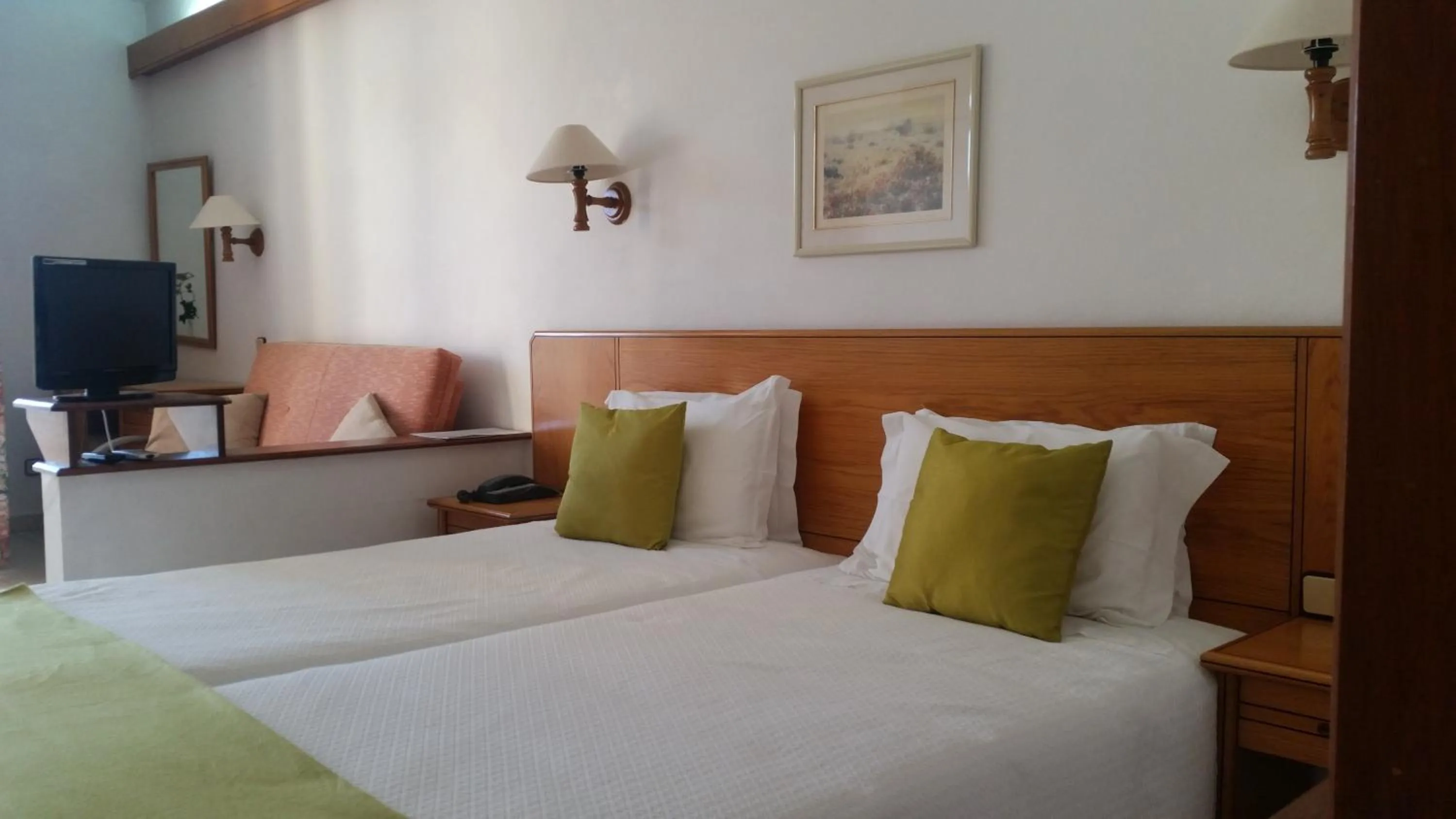 Bedroom, Bed in Hotel Pantanha Nature & Fitness