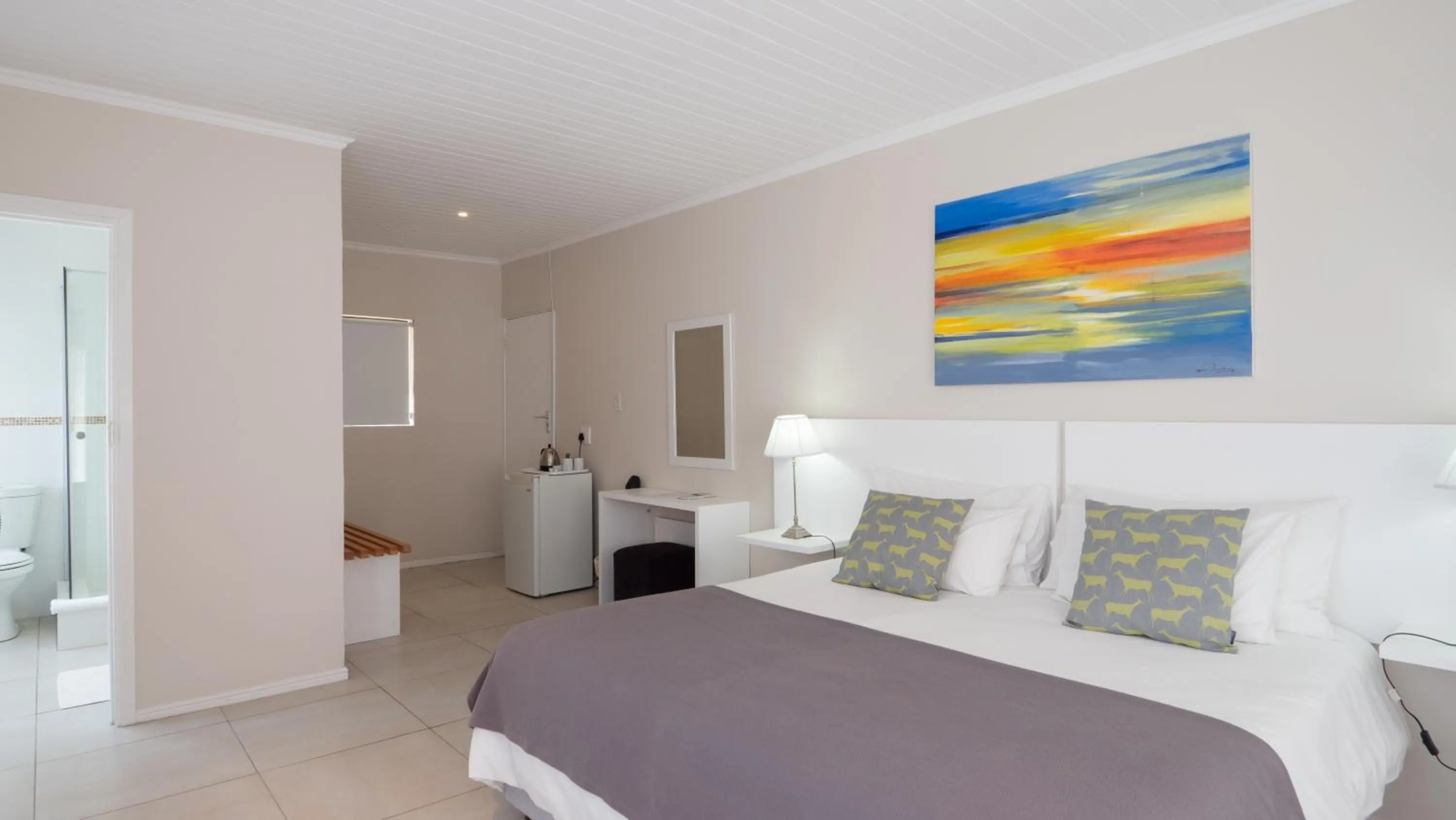 Photo of the whole room, Bed in Interlaken Guest House