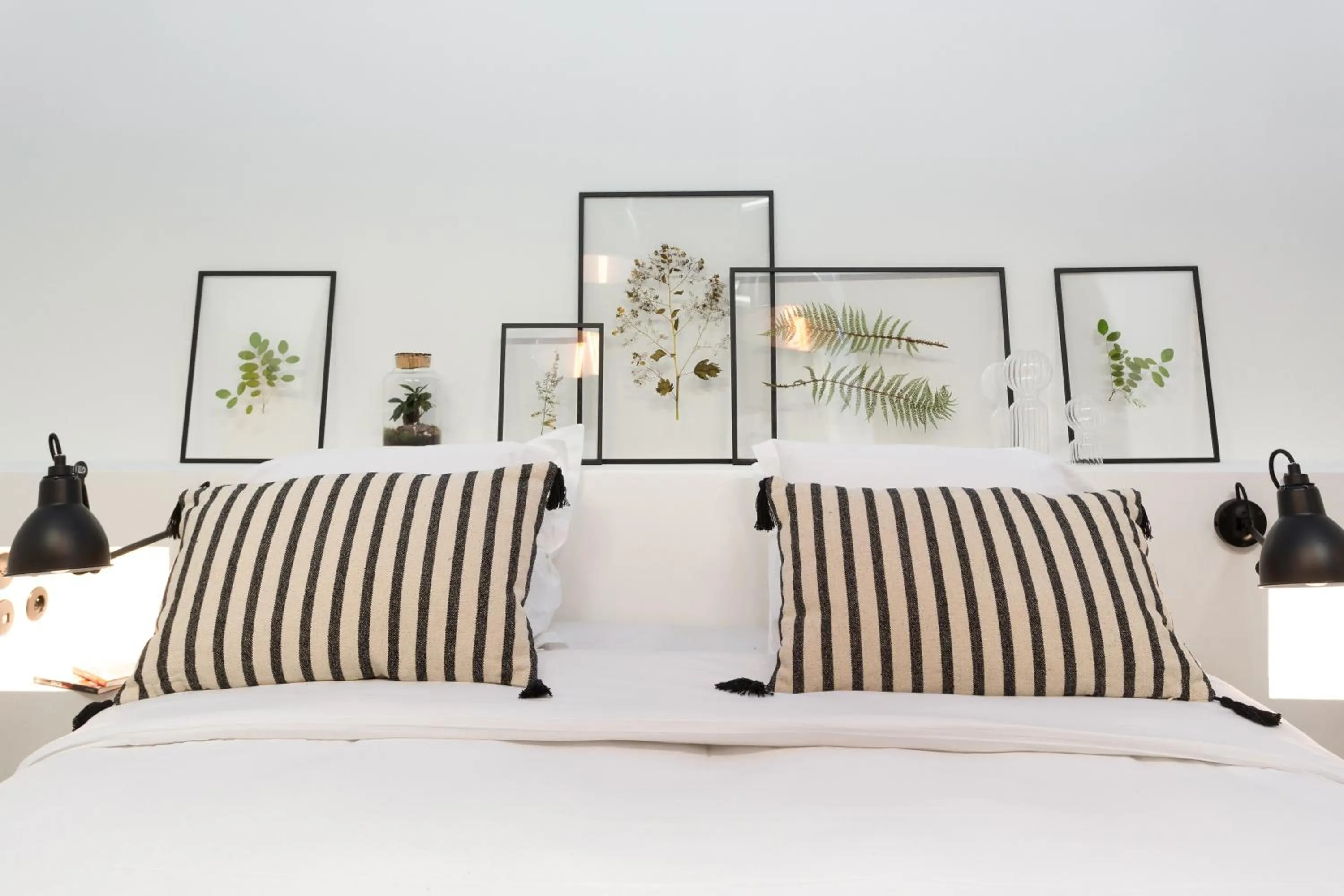 Bed in Habitat Parisien - 2BR-2BA - Aircon Loft Montorgueil