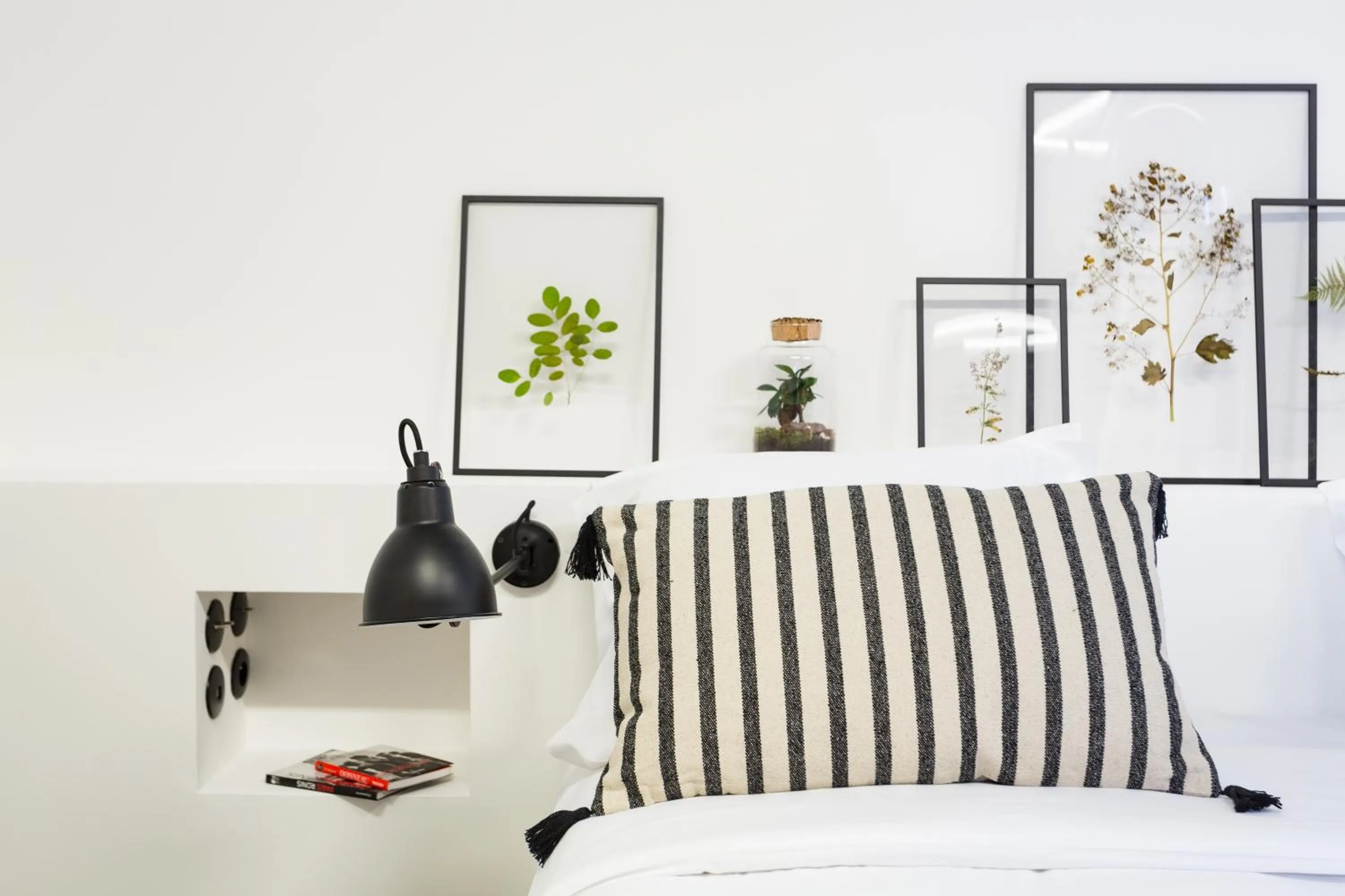 Bed in Habitat Parisien - 2BR-2BA - Aircon Loft Montorgueil