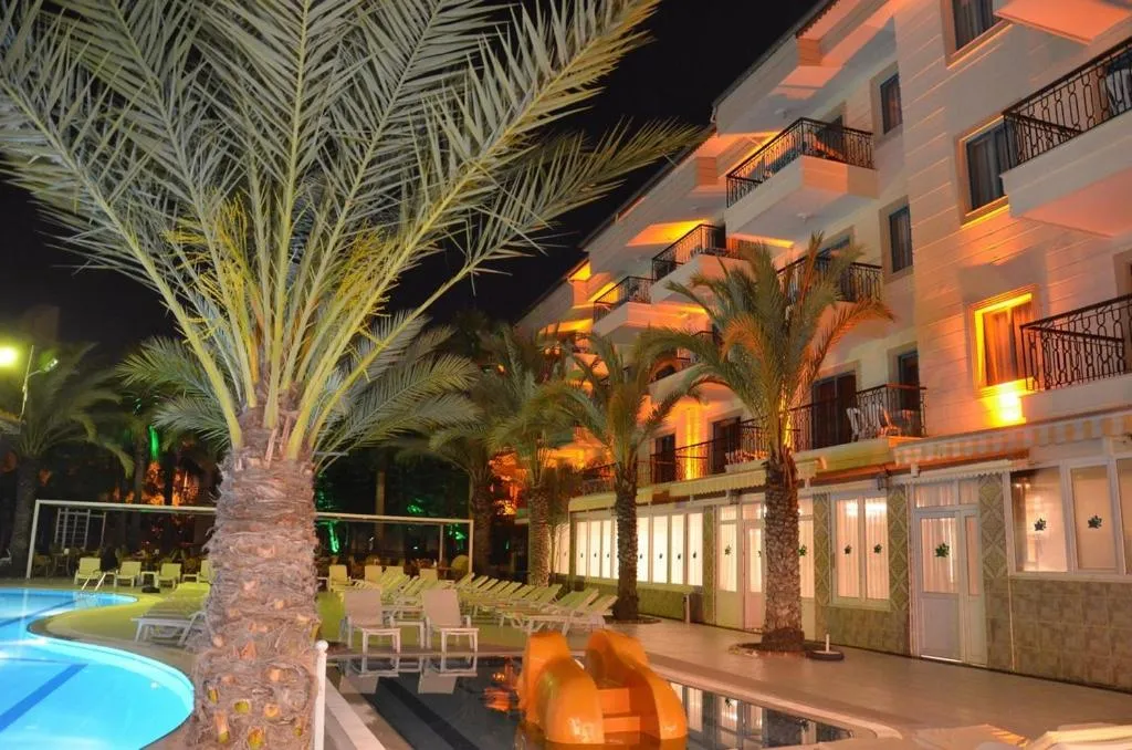 Cinar Family Suite Hotel