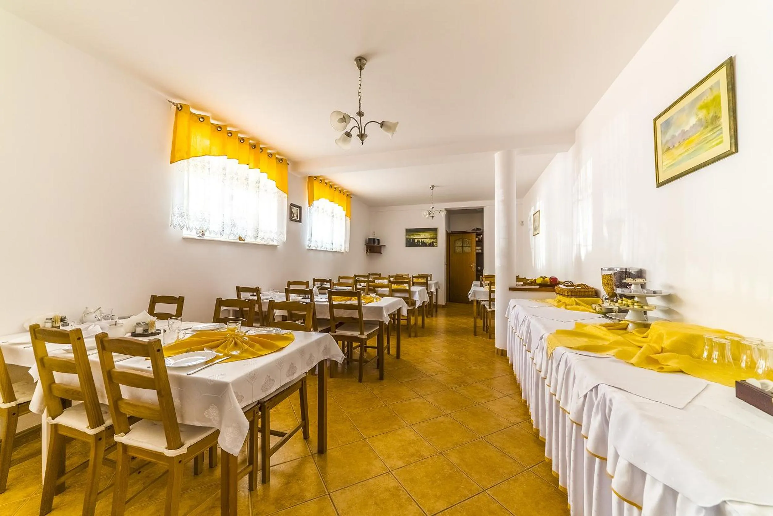 Food and drinks in Willa Aleksander