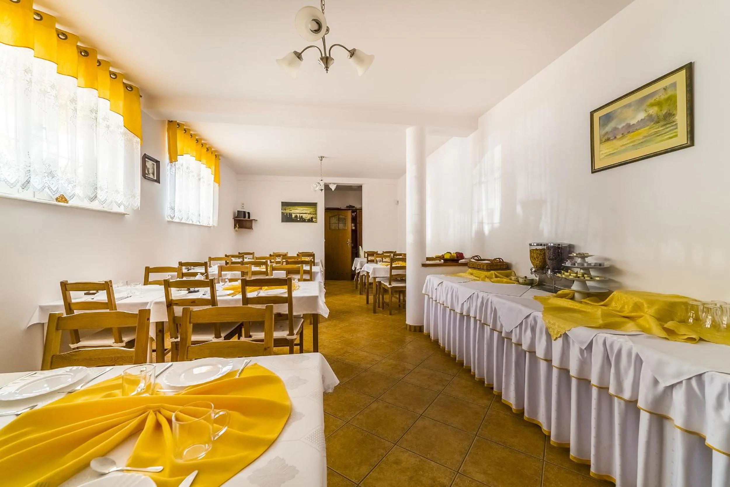 Food and drinks in Willa Aleksander