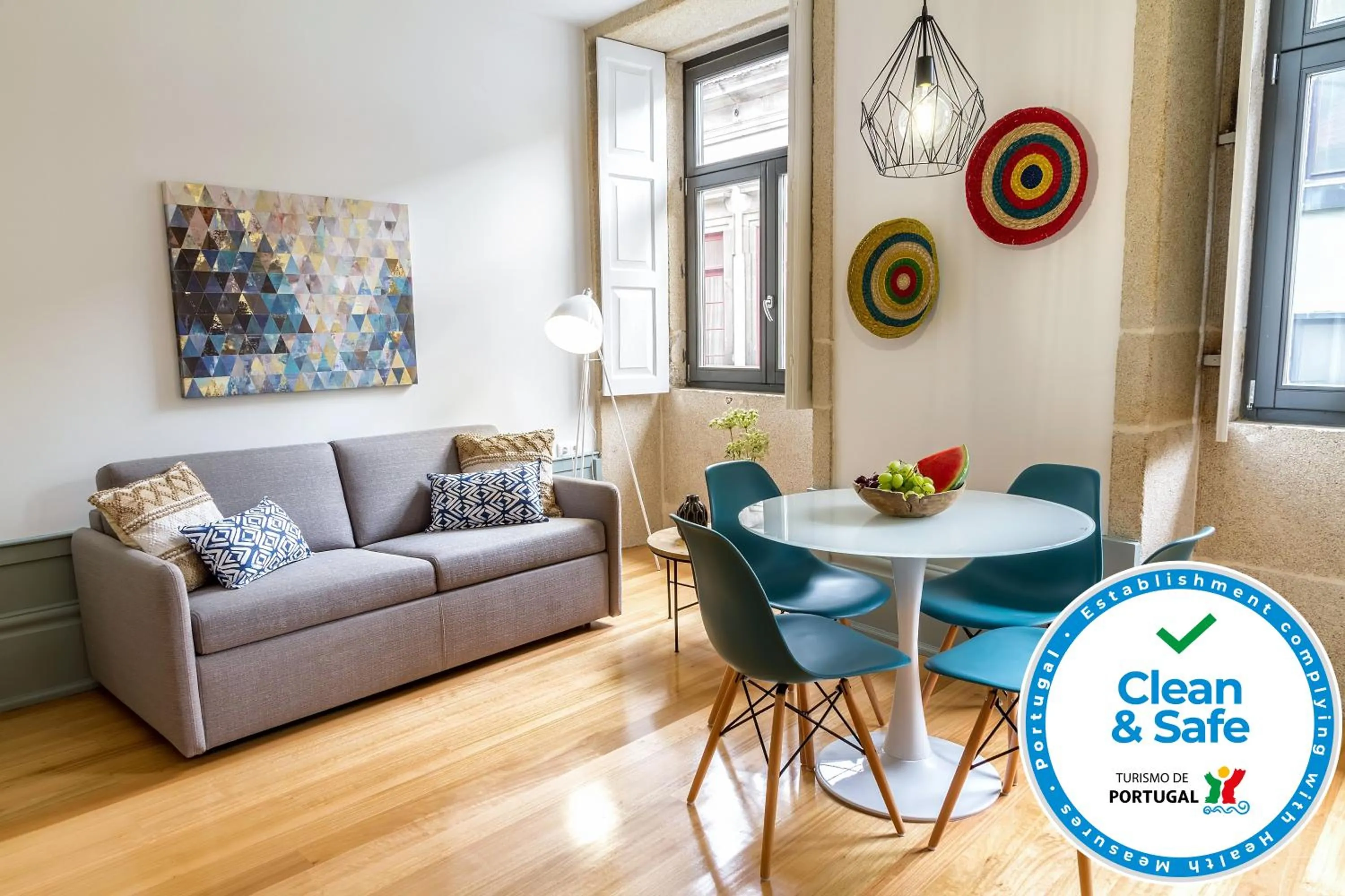 Living room in InSitu Formosa 168 by Guestify