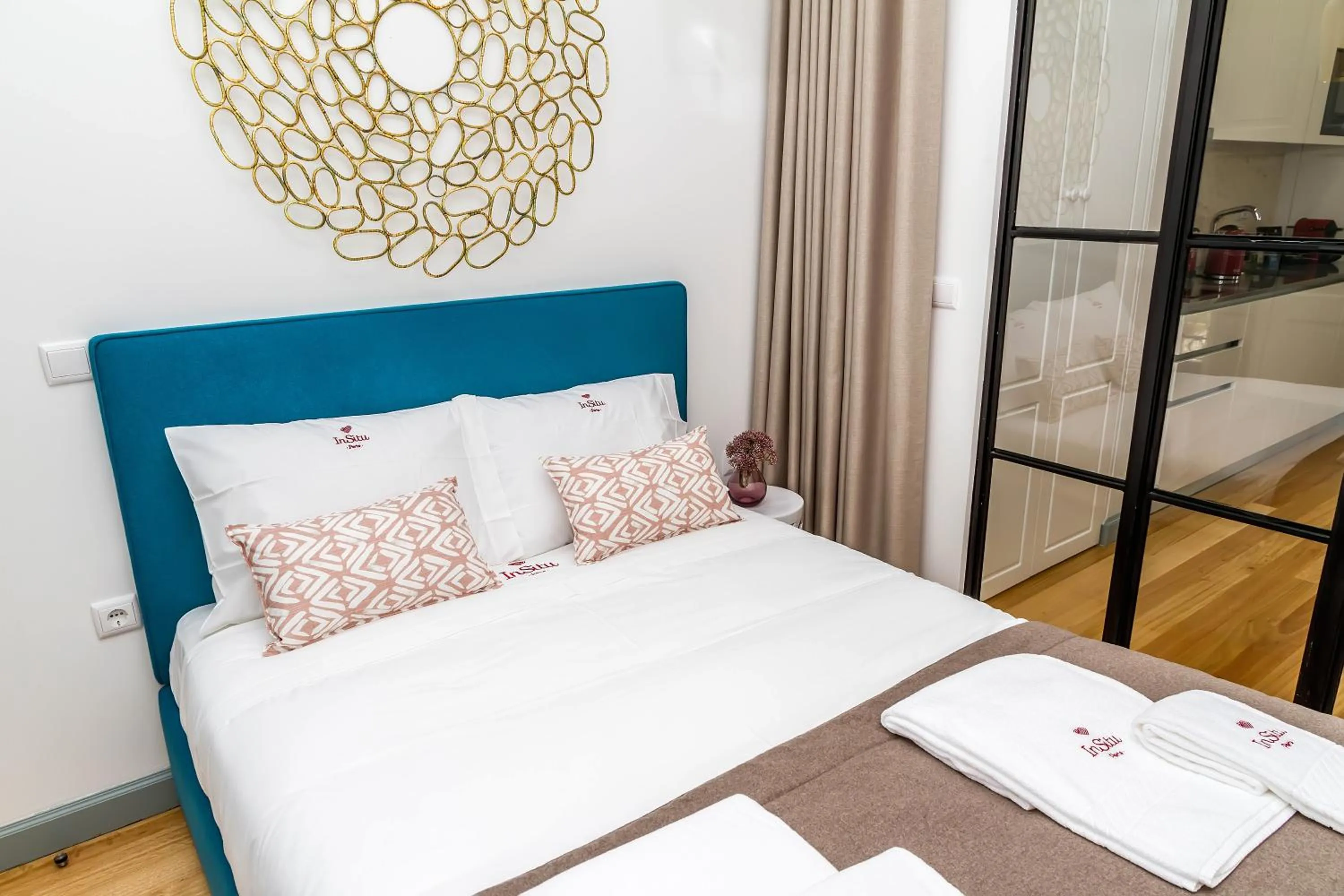 Bed in InSitu Formosa 168 by Guestify