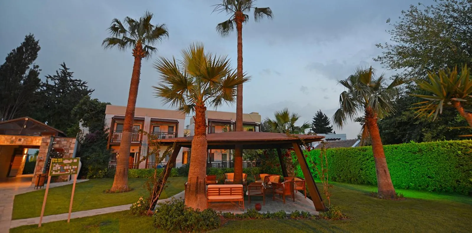 Garden in Bitez Garden Life