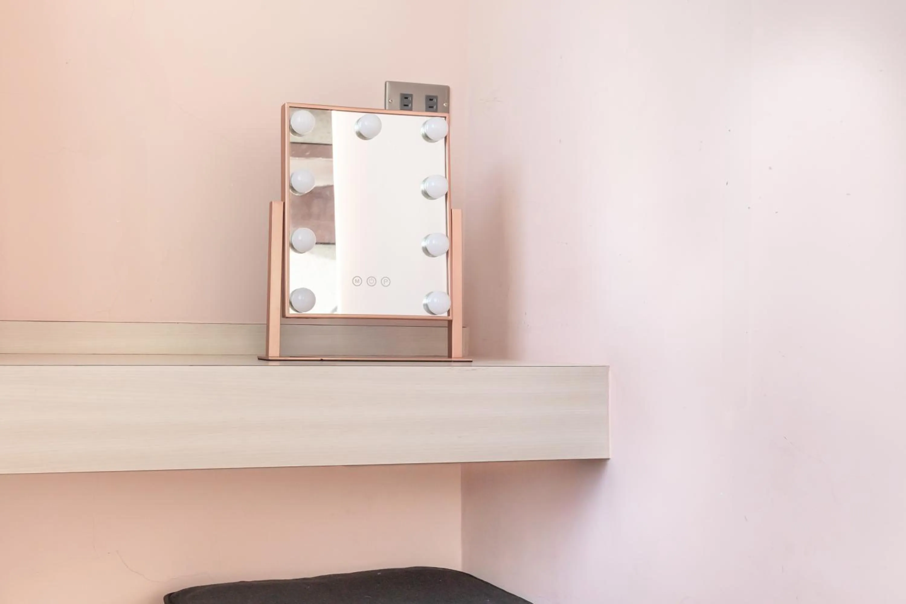 Decorative detail in Jhai Wu