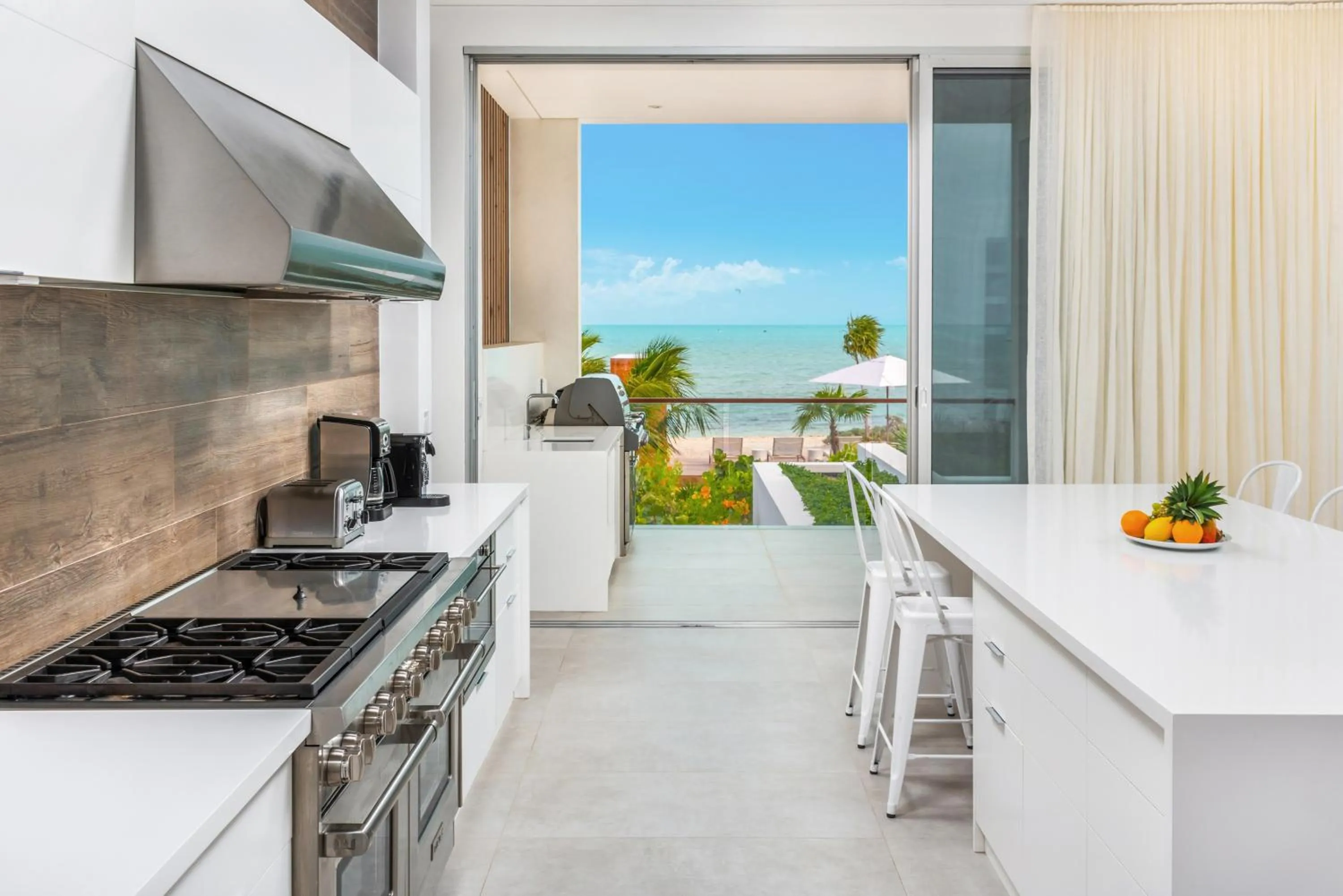 Coffee/tea facilities in Beach Enclave