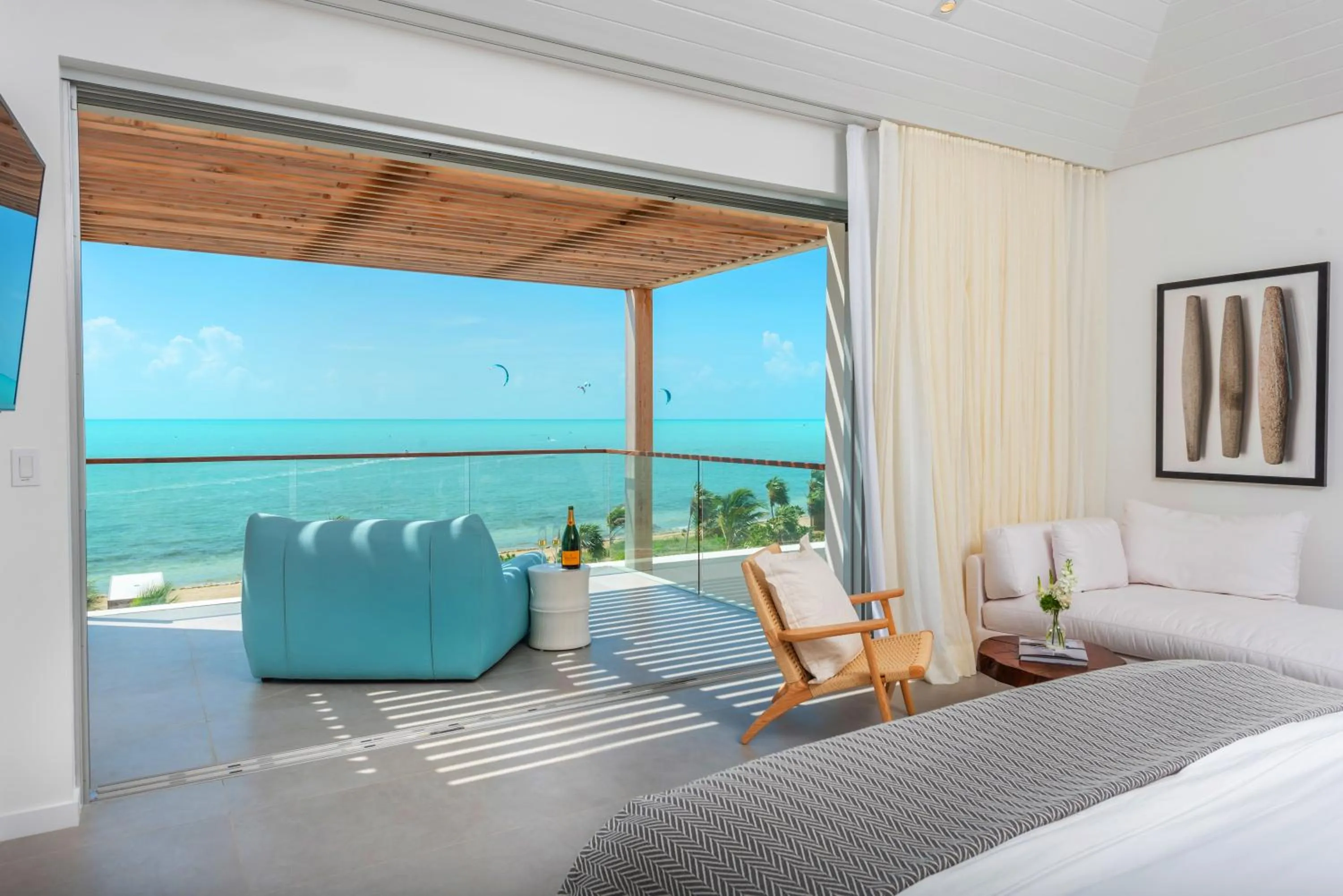 Balcony/Terrace, Bed in Beach Enclave