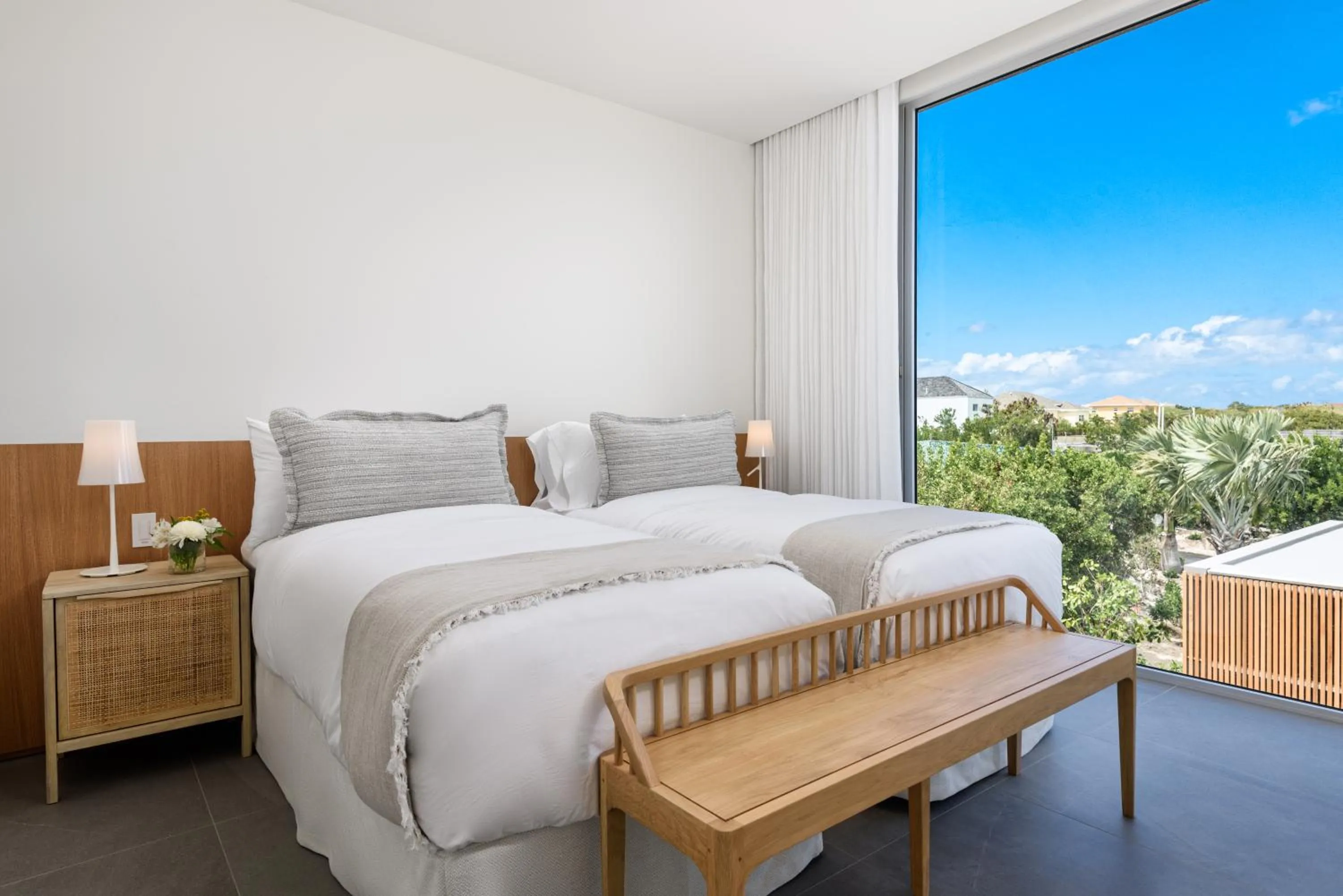 Natural landscape, Bed in Beach Enclave