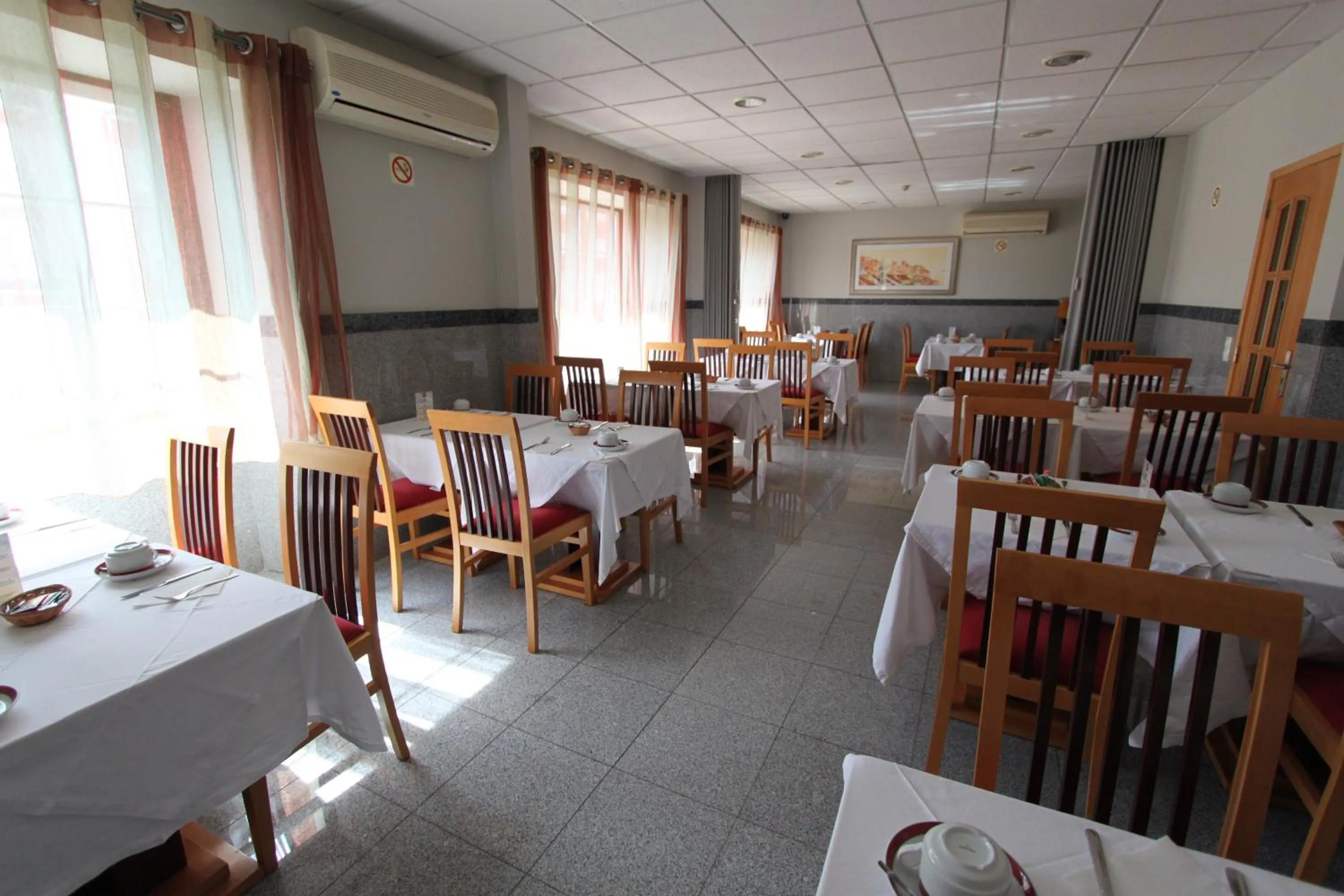 Restaurant/places to eat in Residencial Horizonte