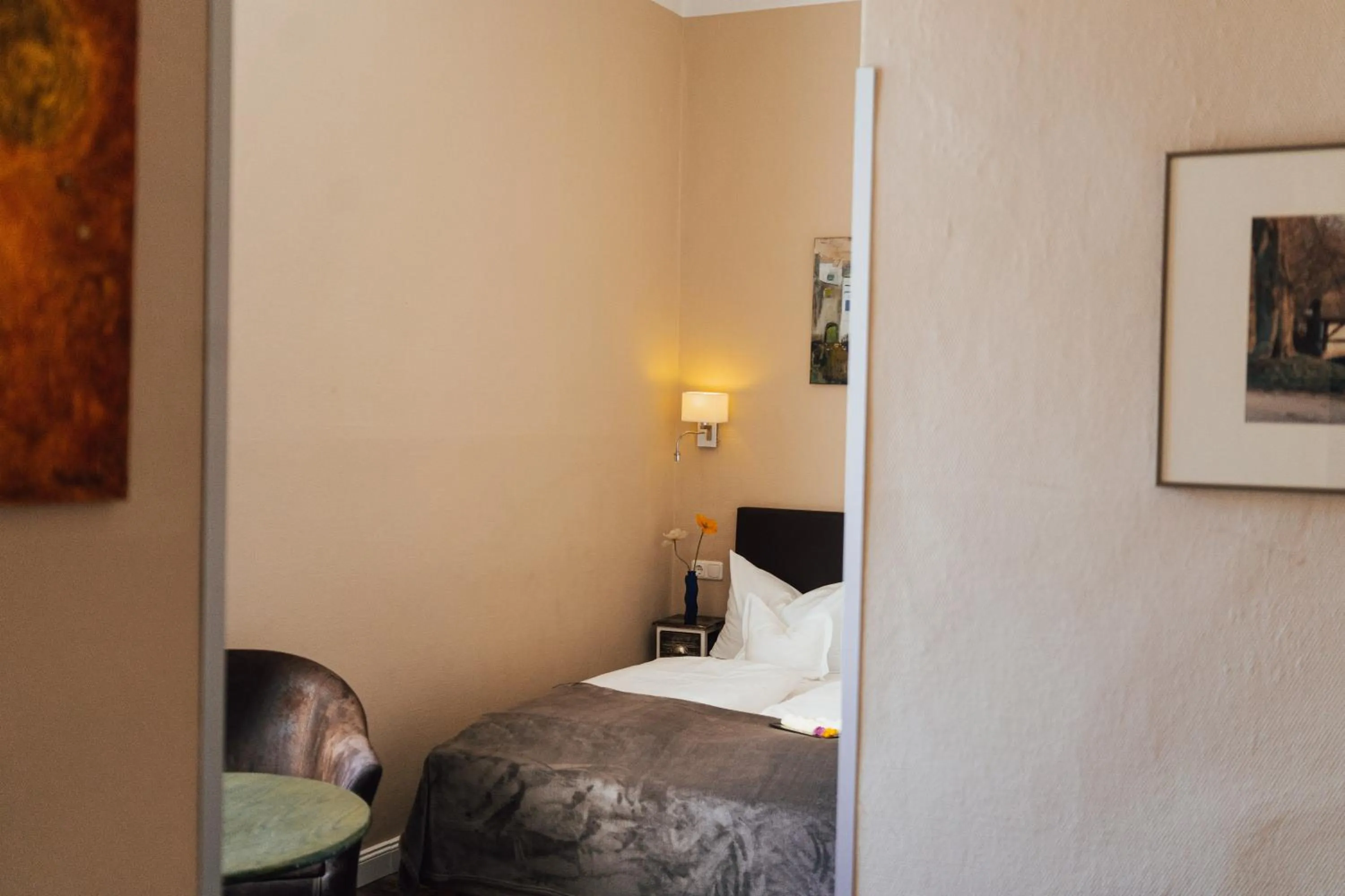 Bed in Hotel Villa Schwanebeck