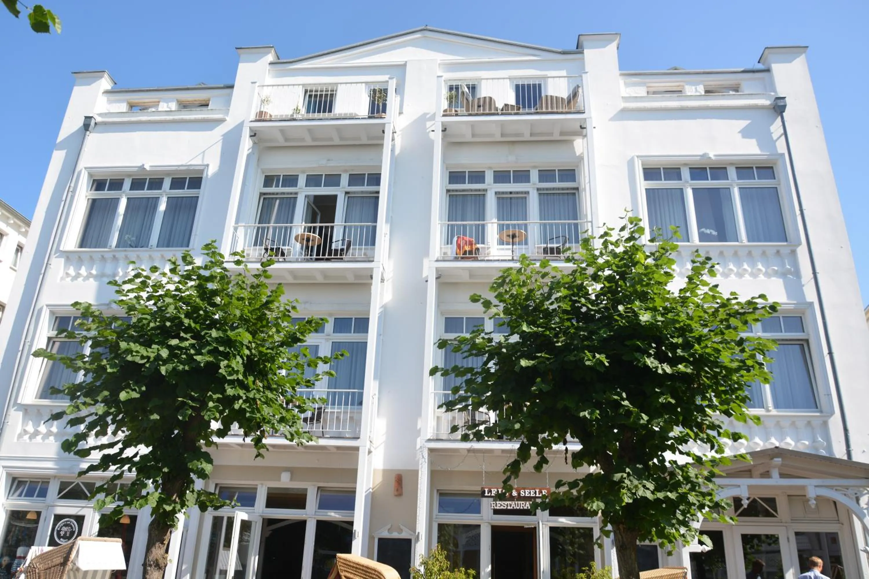 Property building in Hotel Villa Schwanebeck