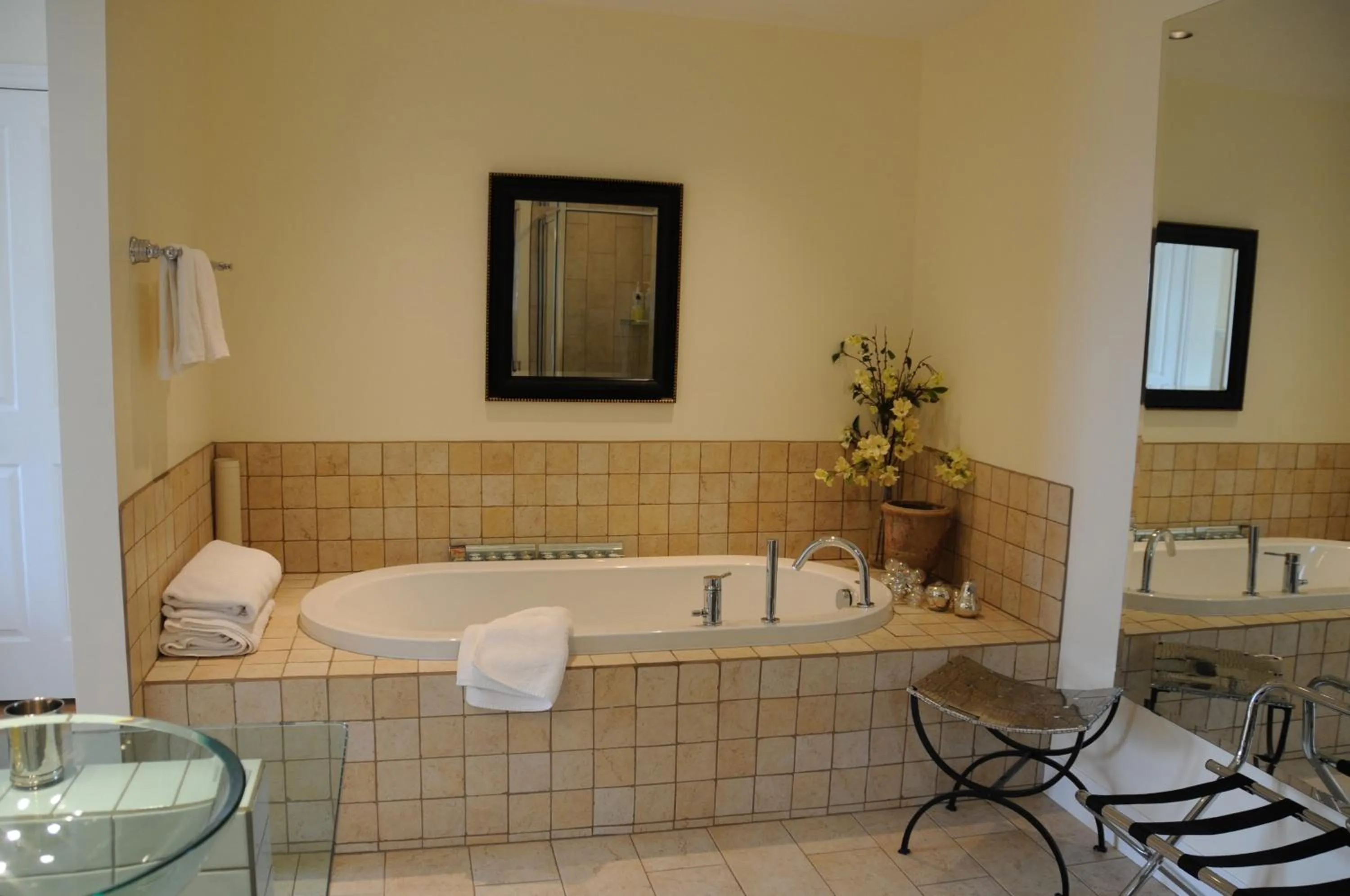 Bathroom in Wetherly Inn & Spa