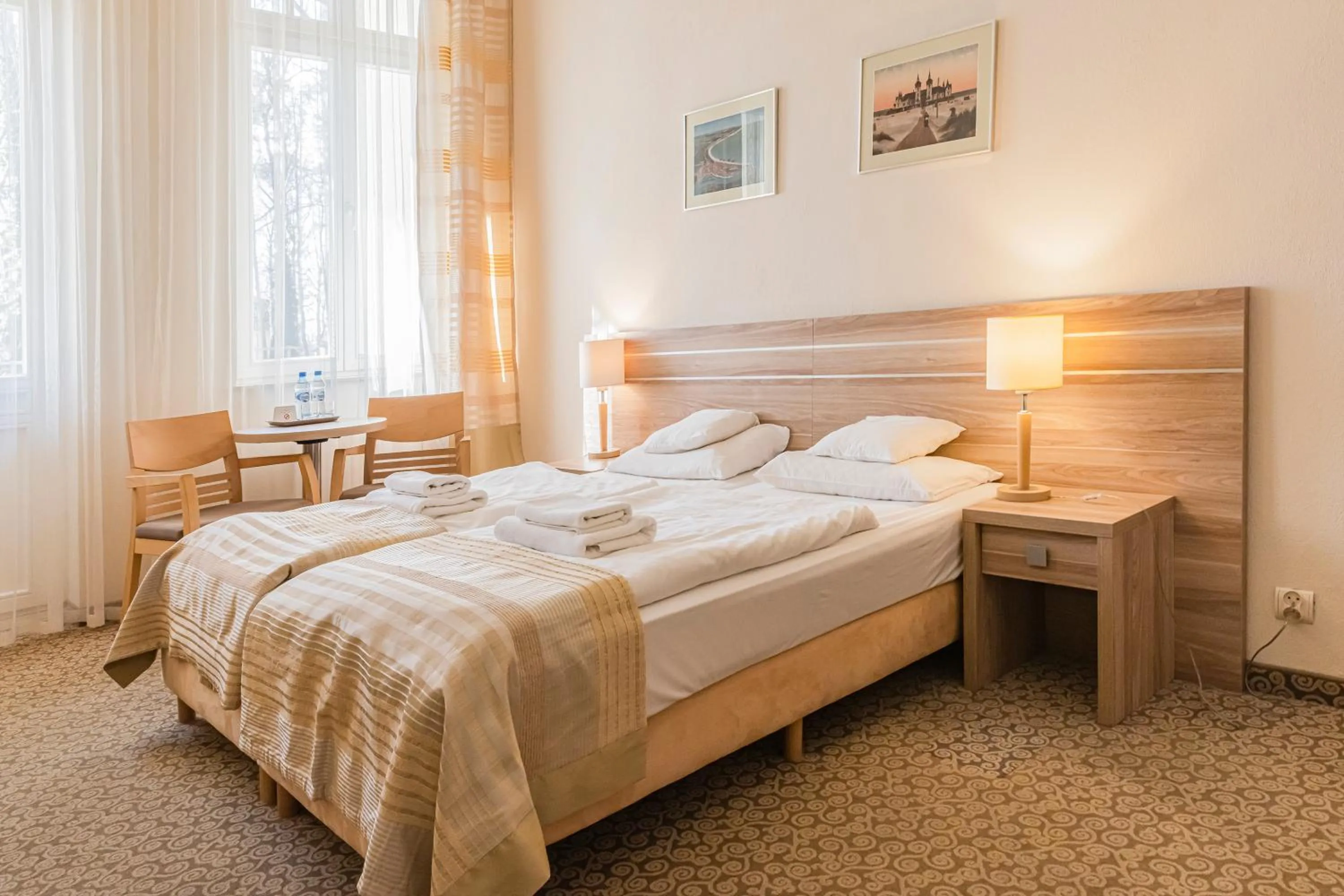 Photo of the whole room, Bed in Hotel Cesarskie Ogrody