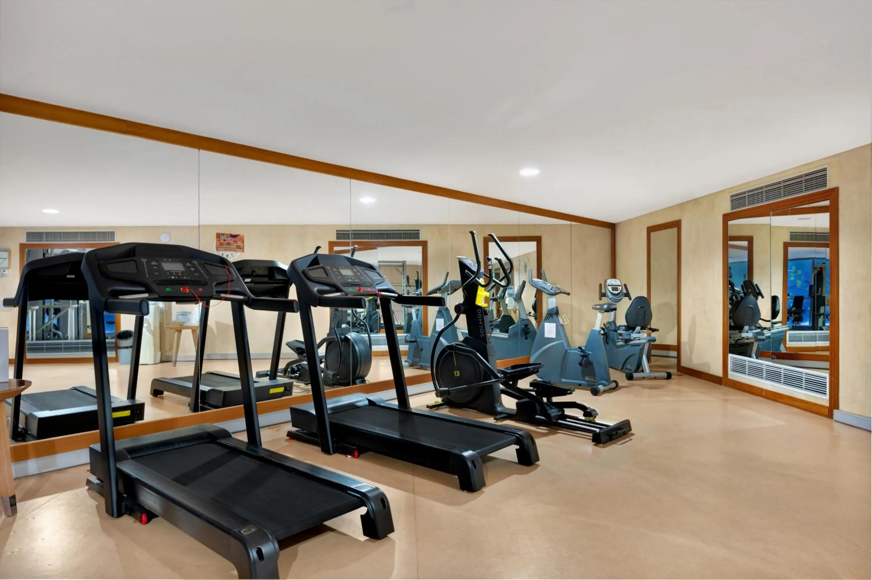 Fitness centre/facilities in Sesimbra Oceanfront Hotel - Preferred Hotels and Resorts