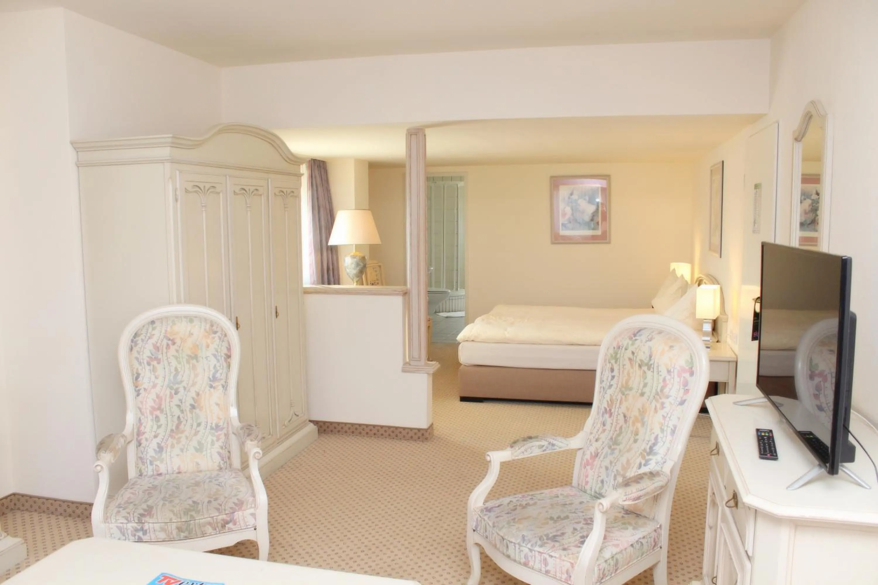 Bedroom, Bed in Elbroich Hotel Düsseldorf