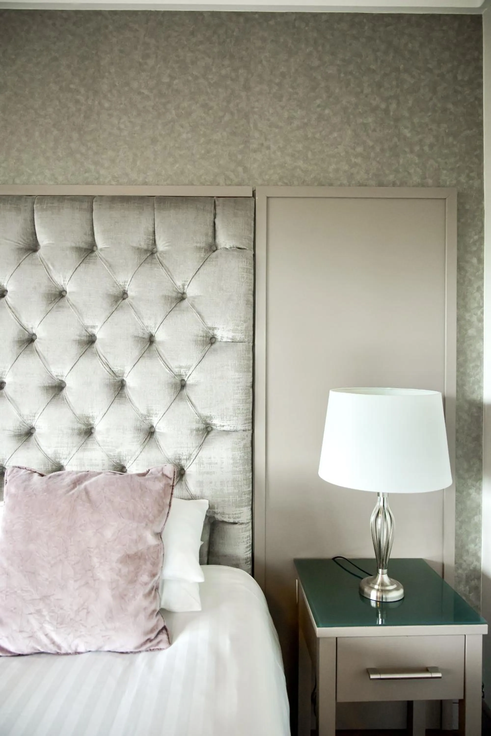 Bed in Amber Springs Hotel