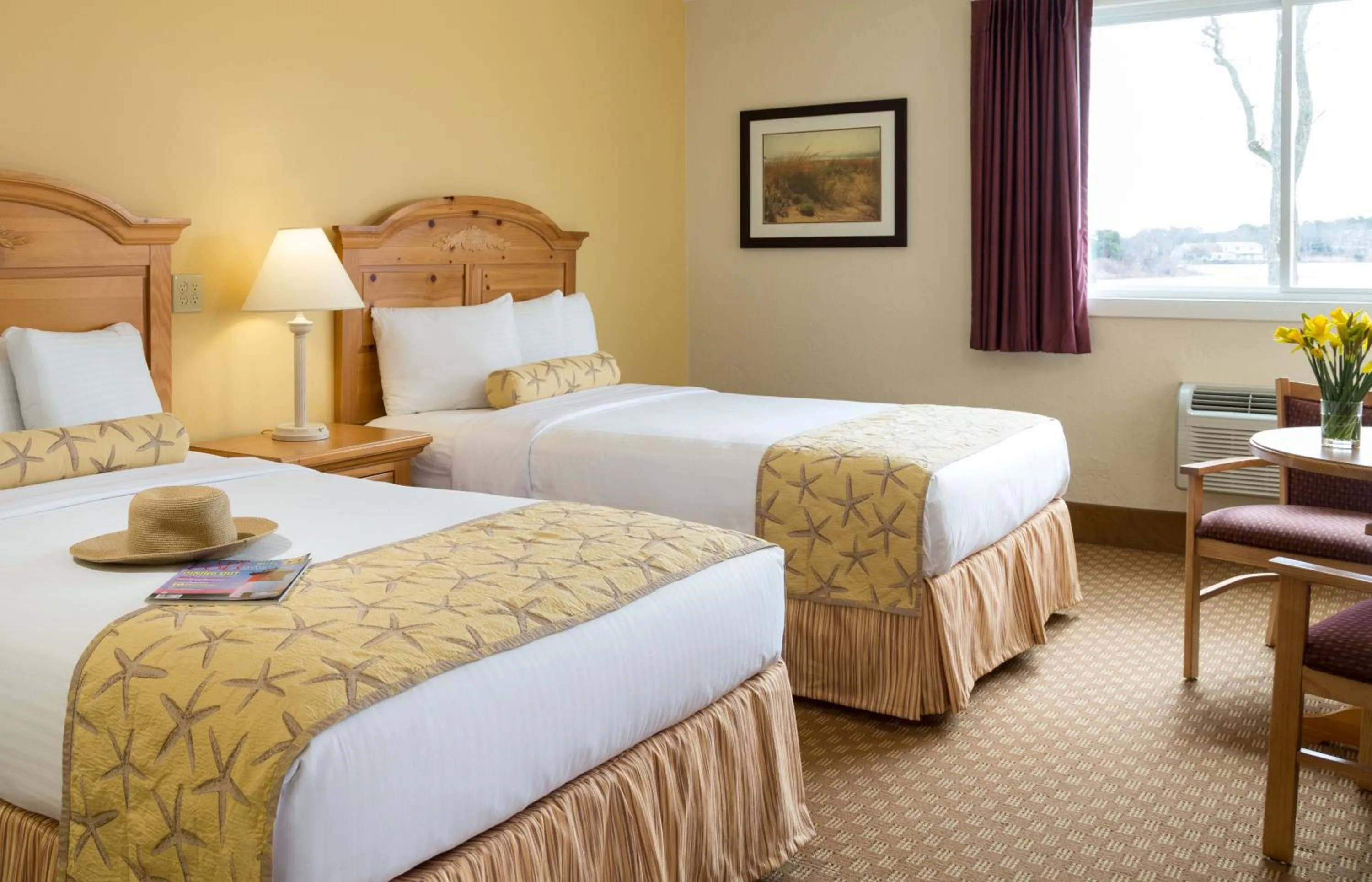 Business facilities, Bed in Bayside Resort Hotel