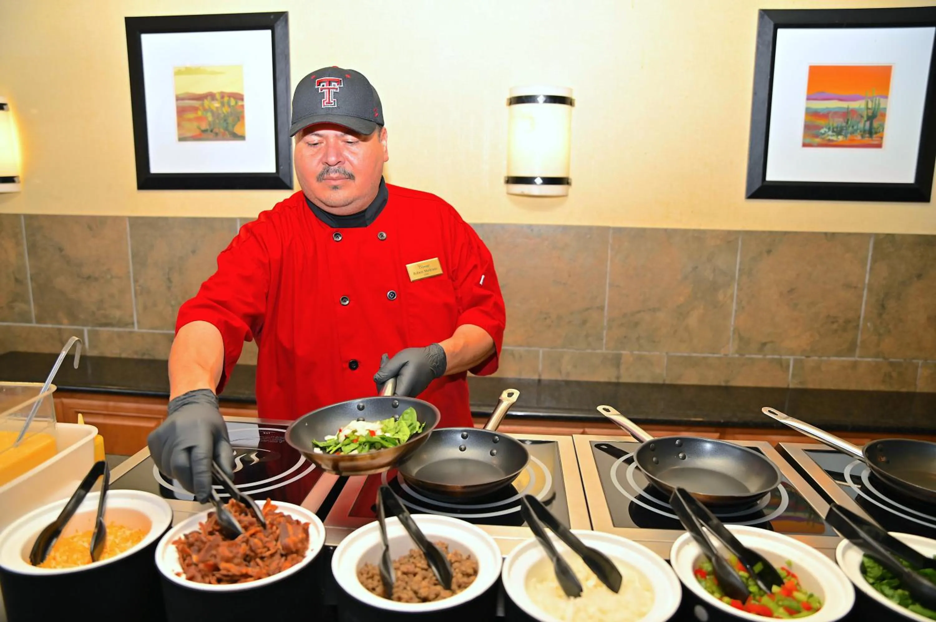 Breakfast in MCM Elegante Hotel & Suites Lubbock