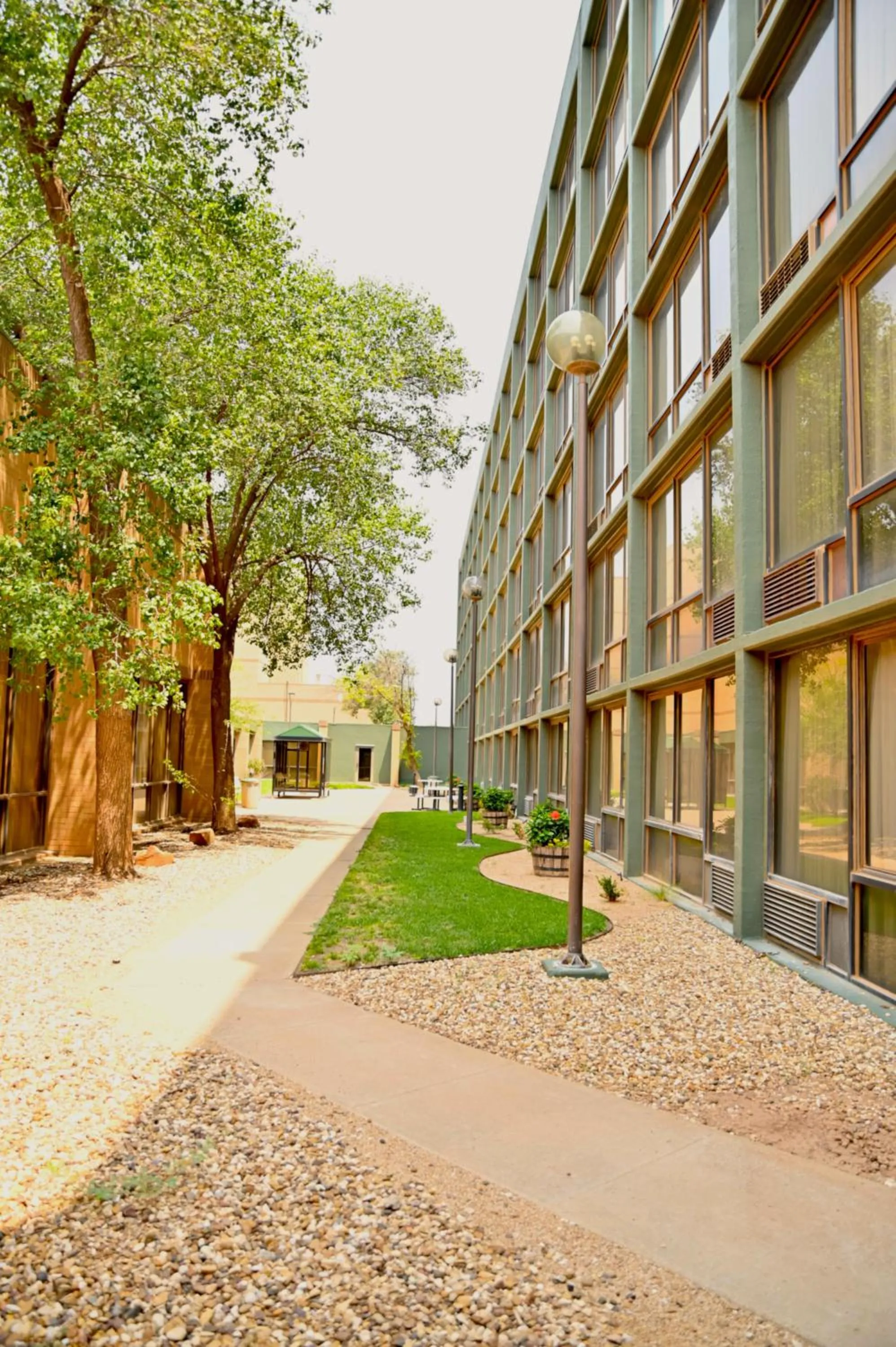 Property building in MCM Elegante Hotel & Suites Lubbock