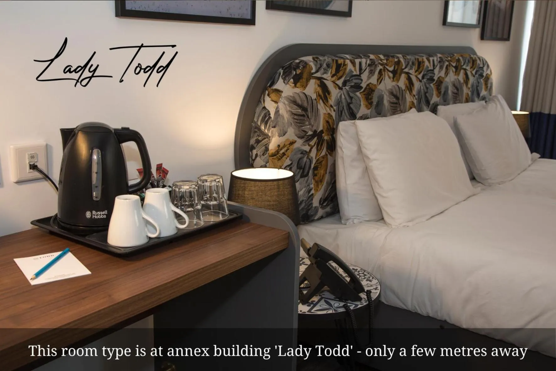 Bedroom, Bed in Mr Todd Hotel