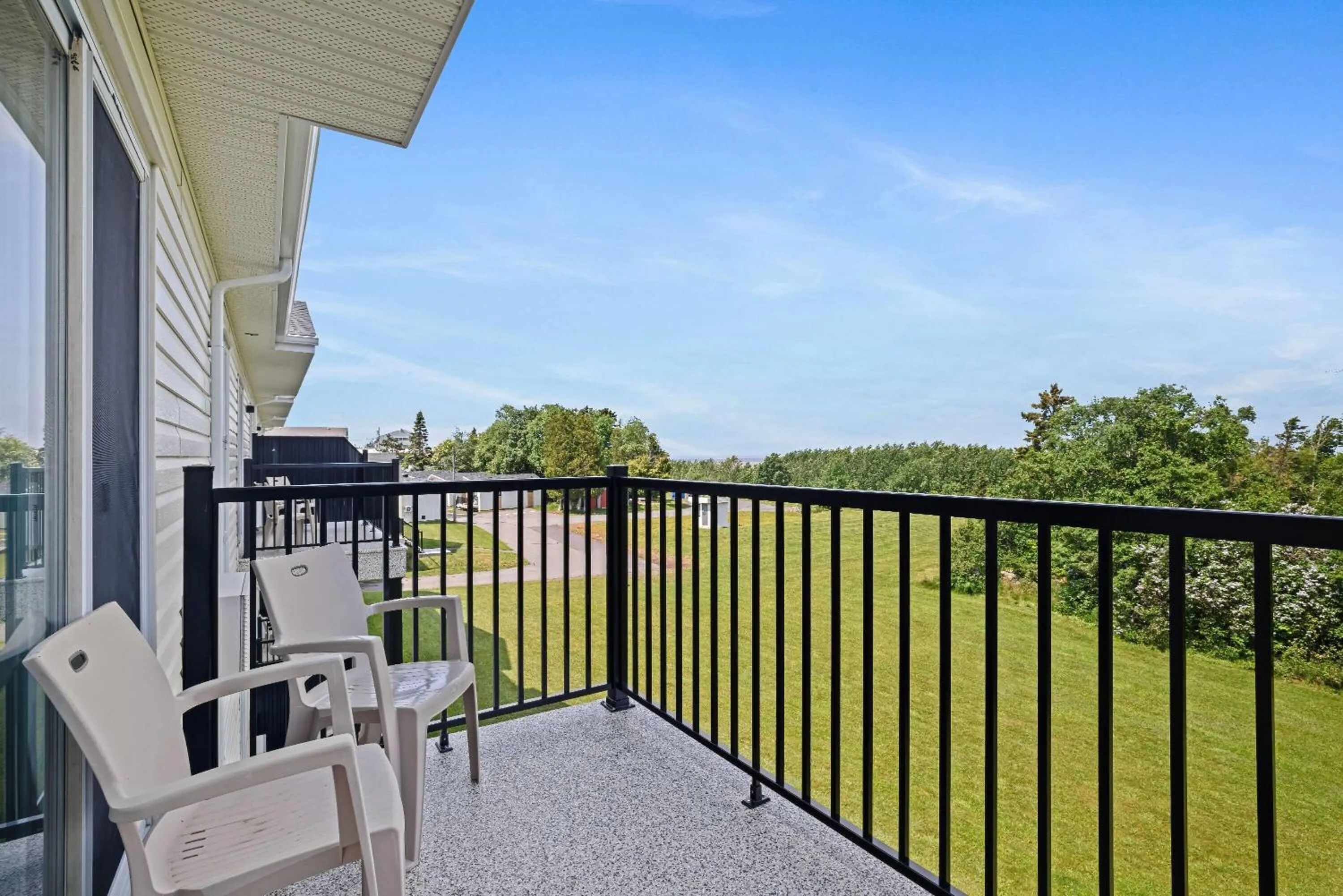 Bed in Days Inn by Wyndham Riviere-Du-Loup