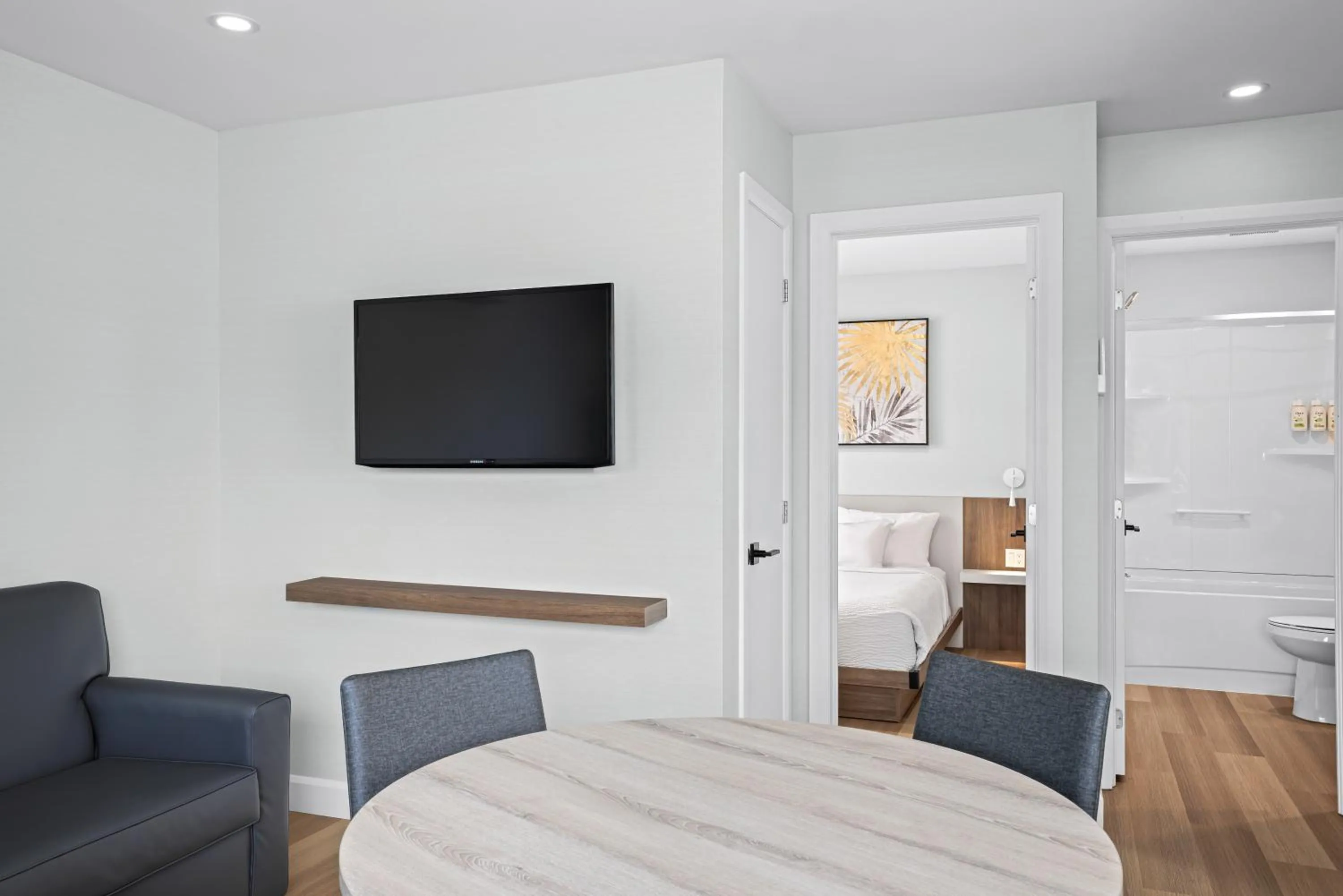 Bed in Days Inn by Wyndham Riviere-Du-Loup