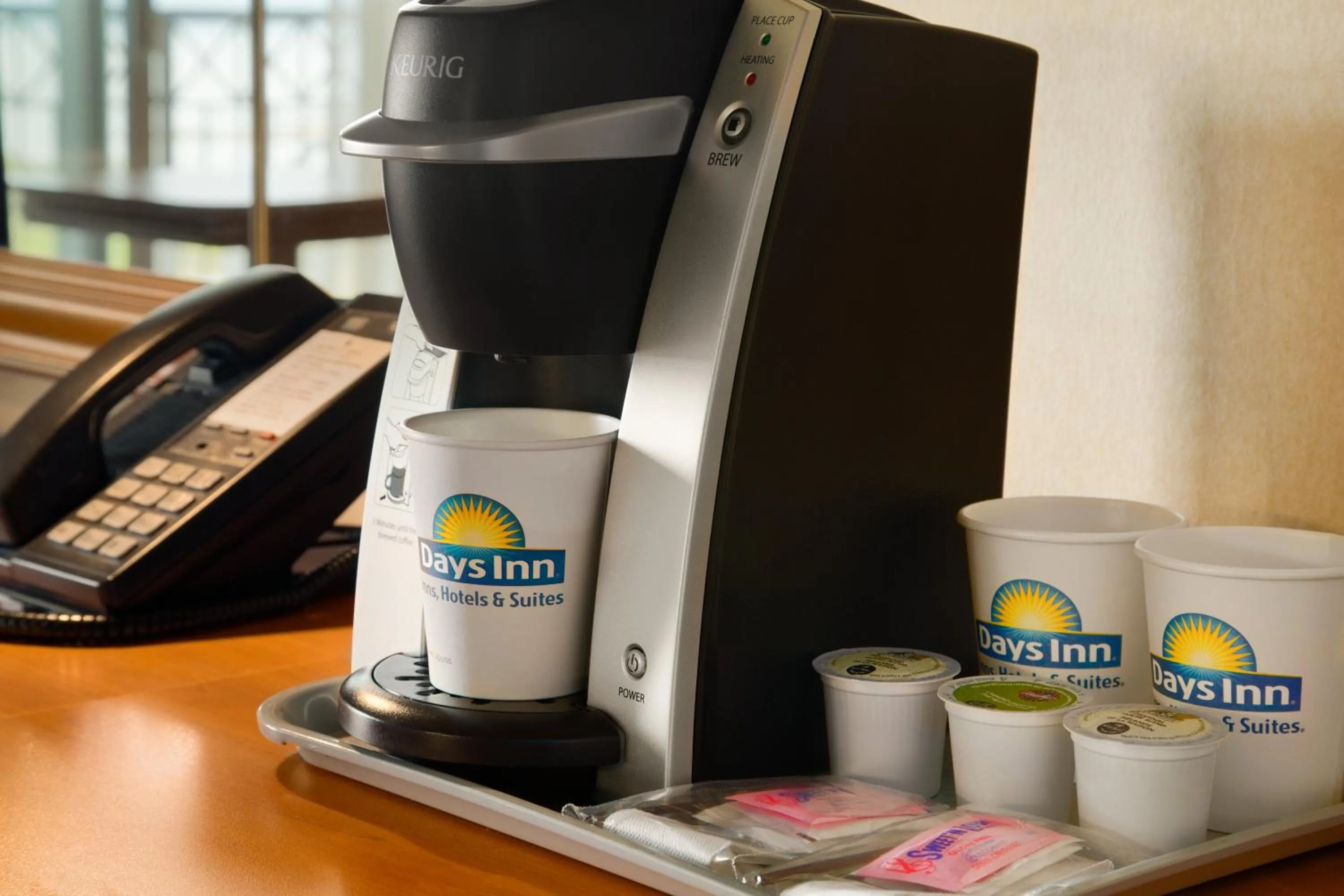 Coffee/tea facilities in Days Inn by Wyndham Riviere-Du-Loup