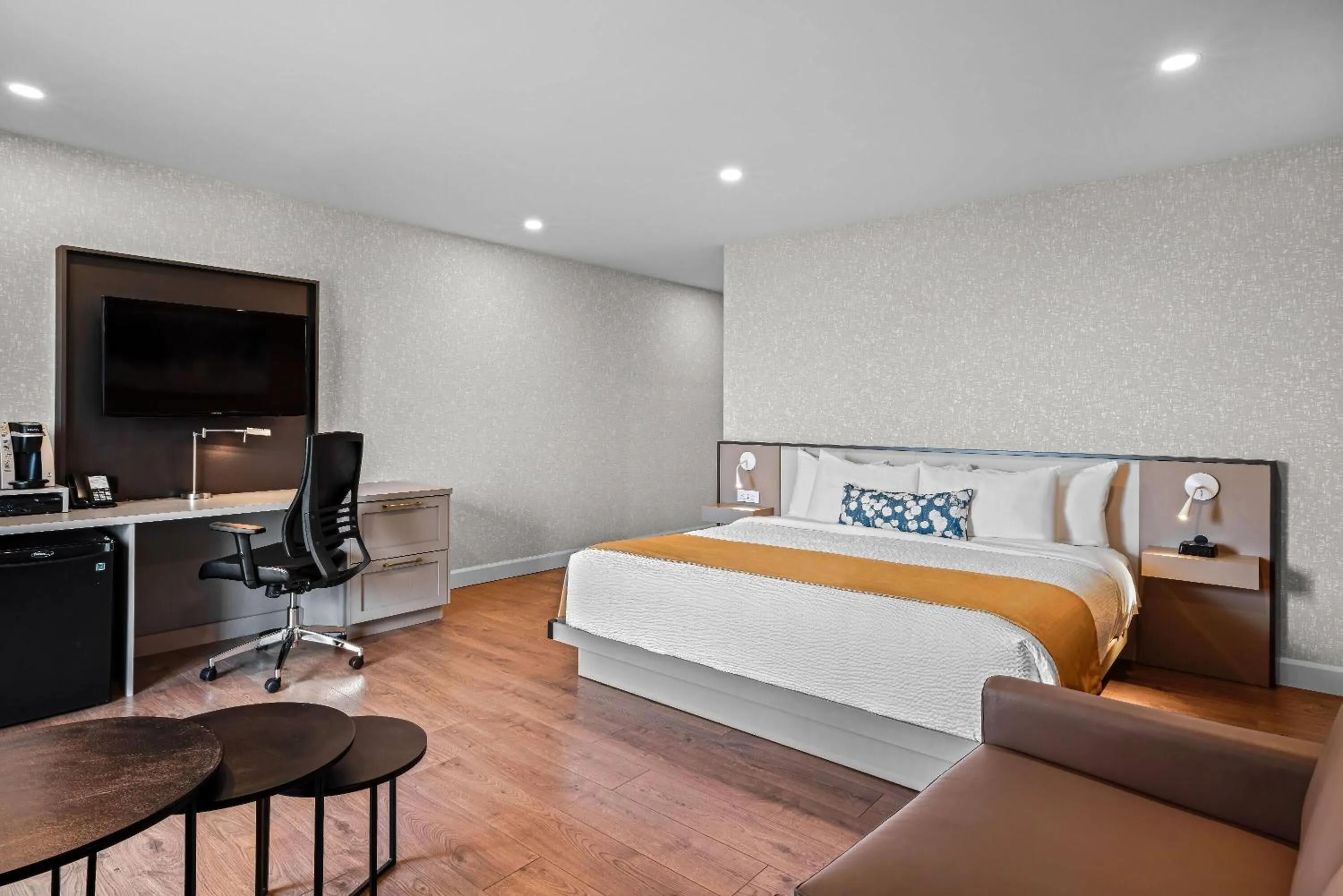 Bed in Days Inn by Wyndham Riviere-Du-Loup