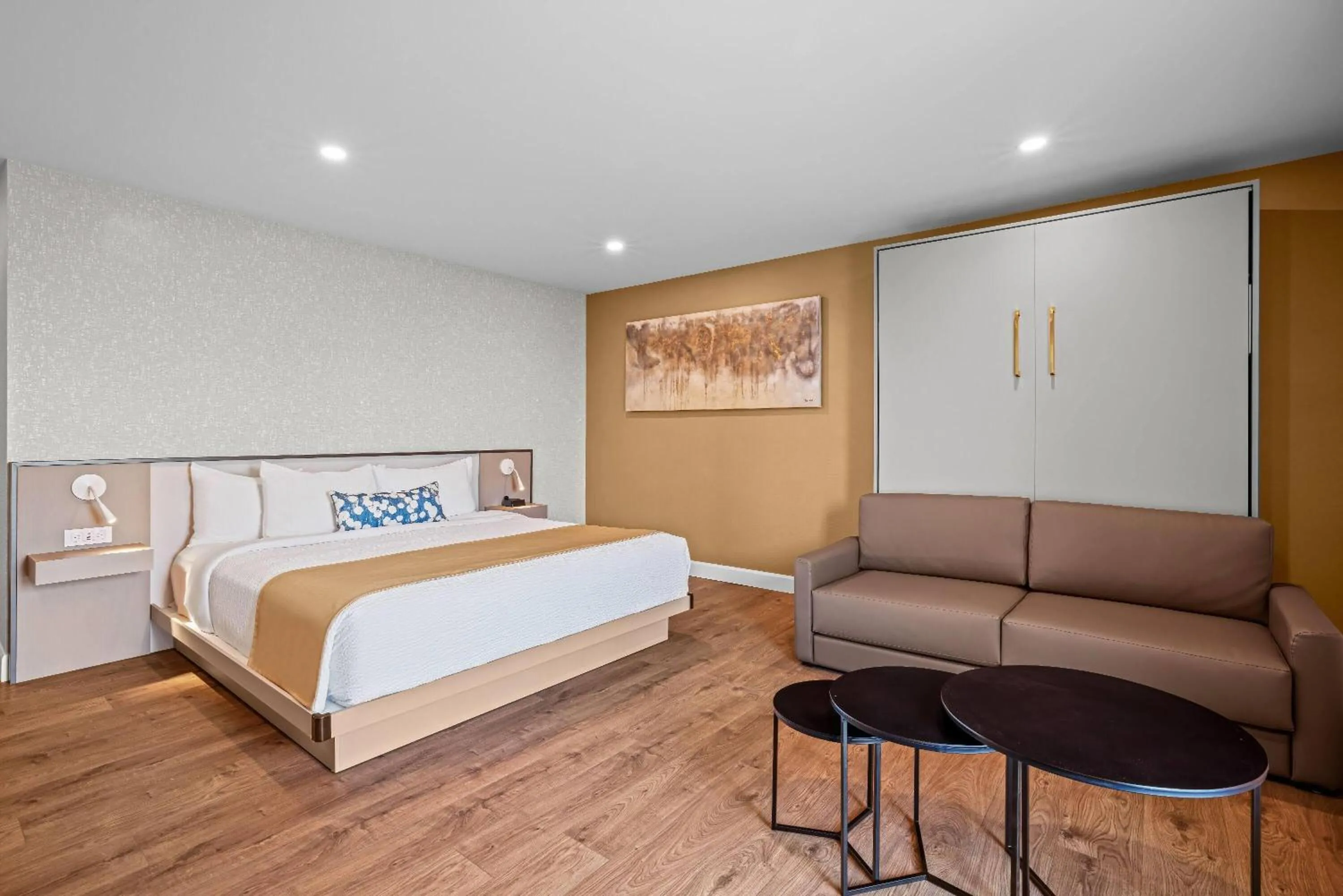 Bed in Days Inn by Wyndham Riviere-Du-Loup