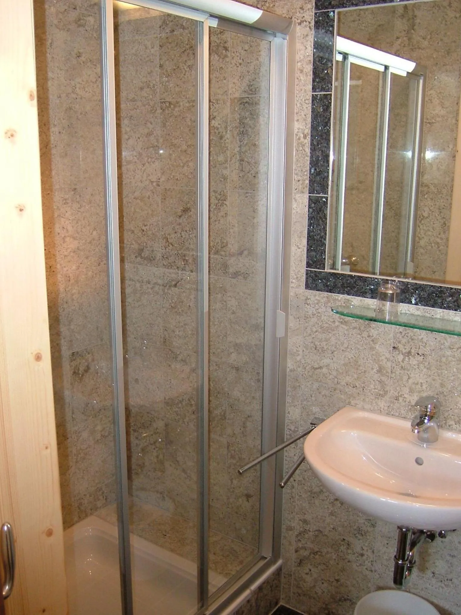 Bathroom in Apart Ehart