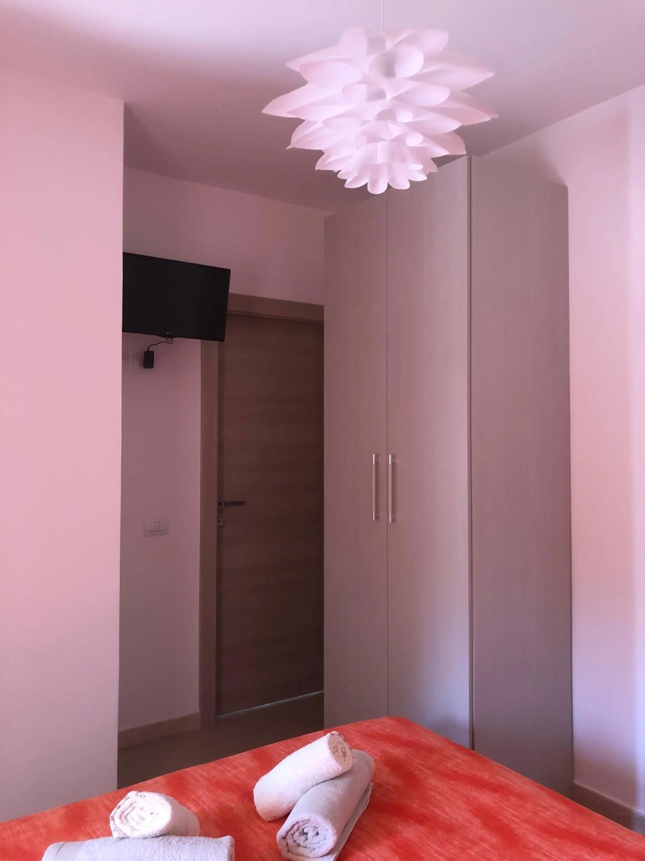 Photo of the whole room, Bed in B&B Adele